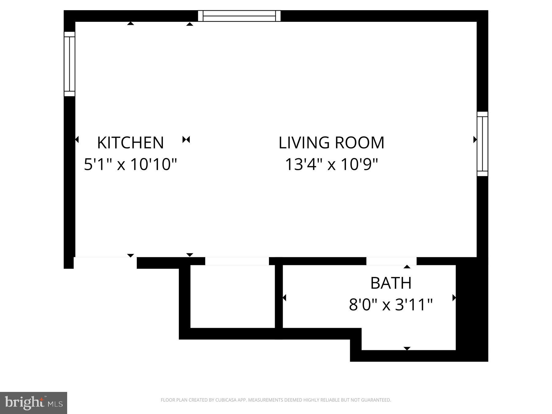 Main image without alt text