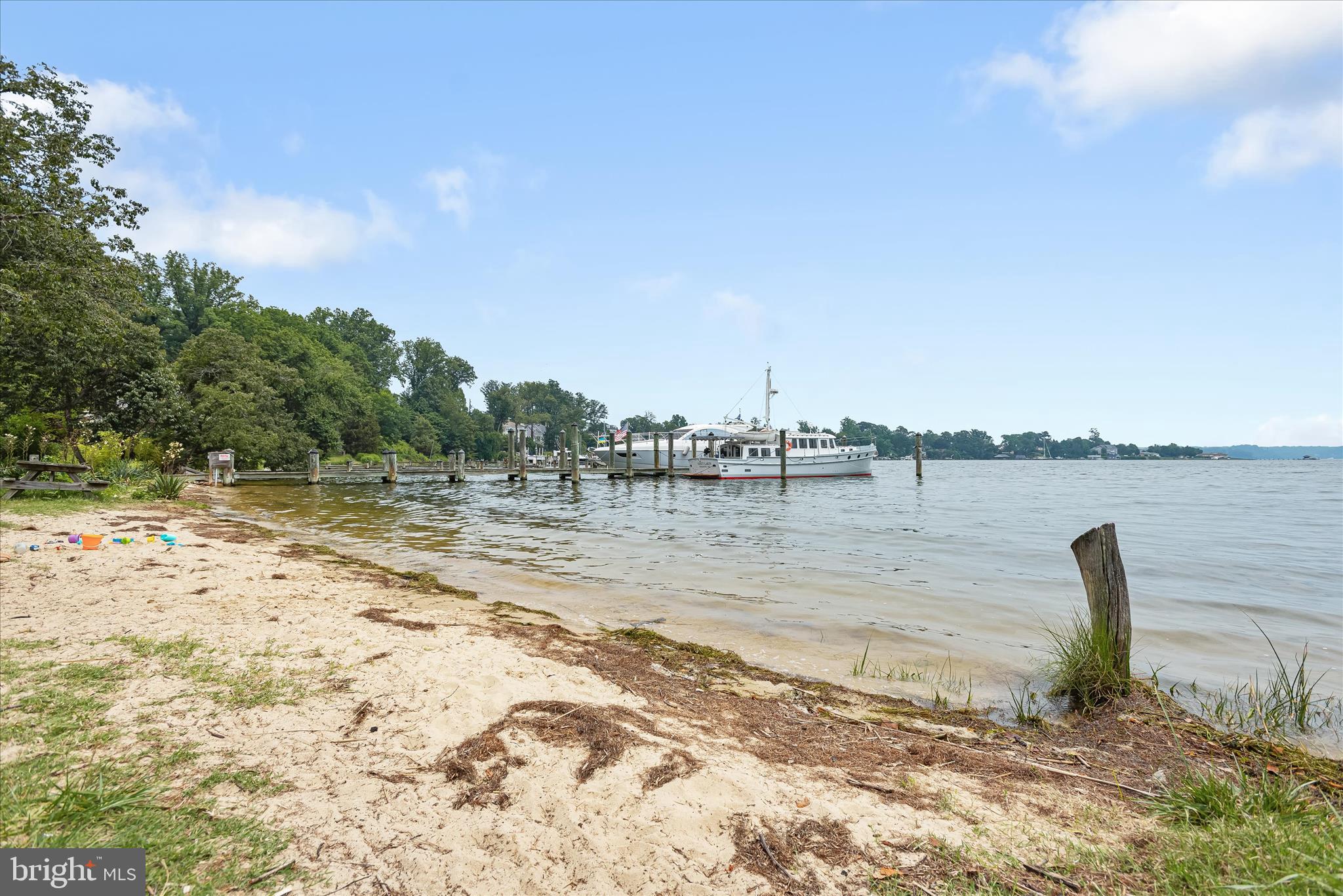 HERALD HARBOR - Residential