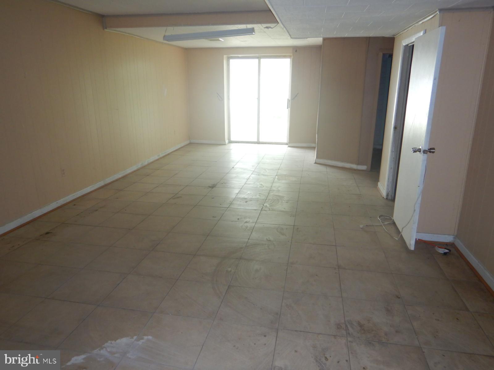 CARRIAGE HILL - Residential