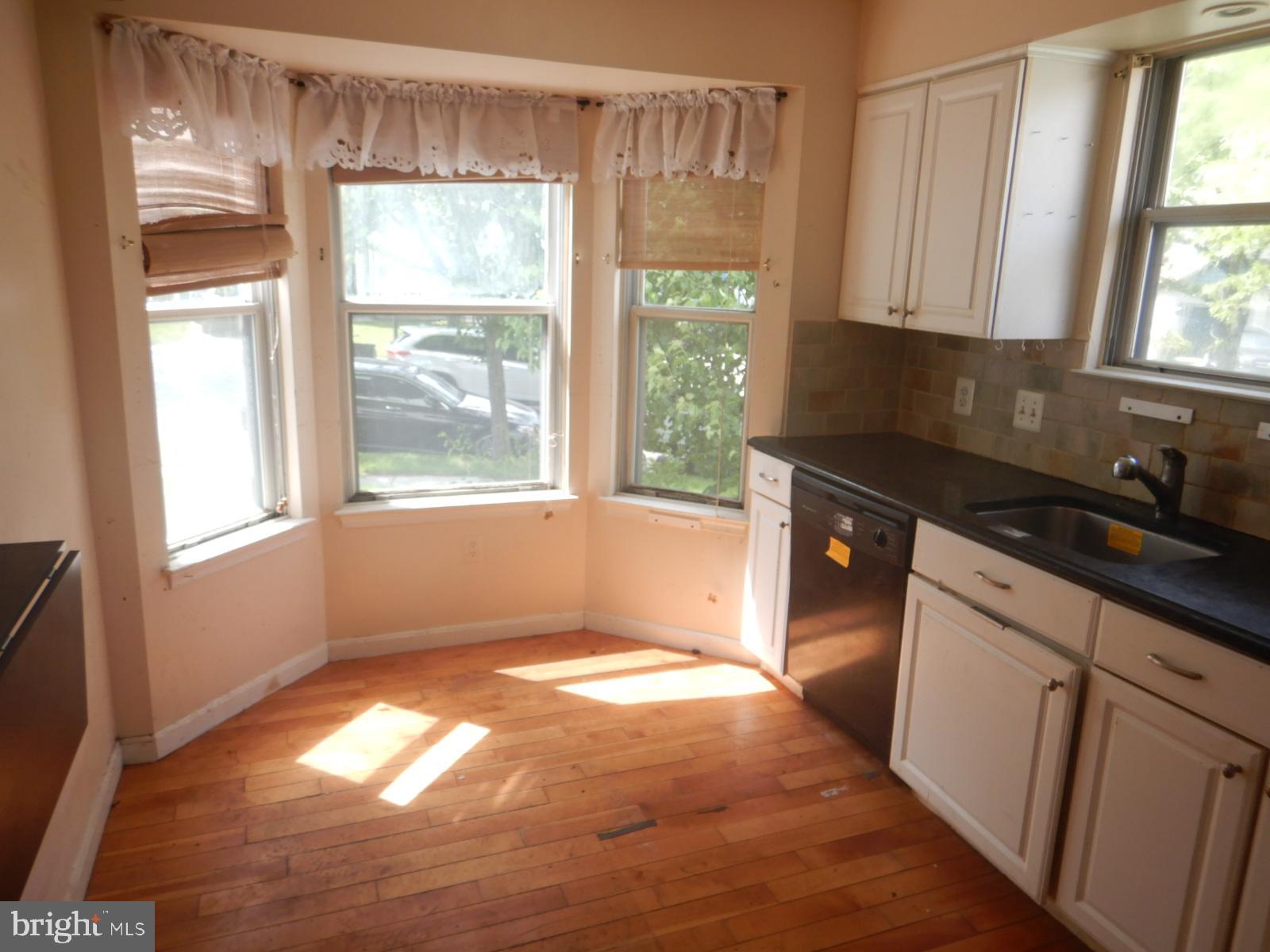 CARRIAGE HILL - Residential