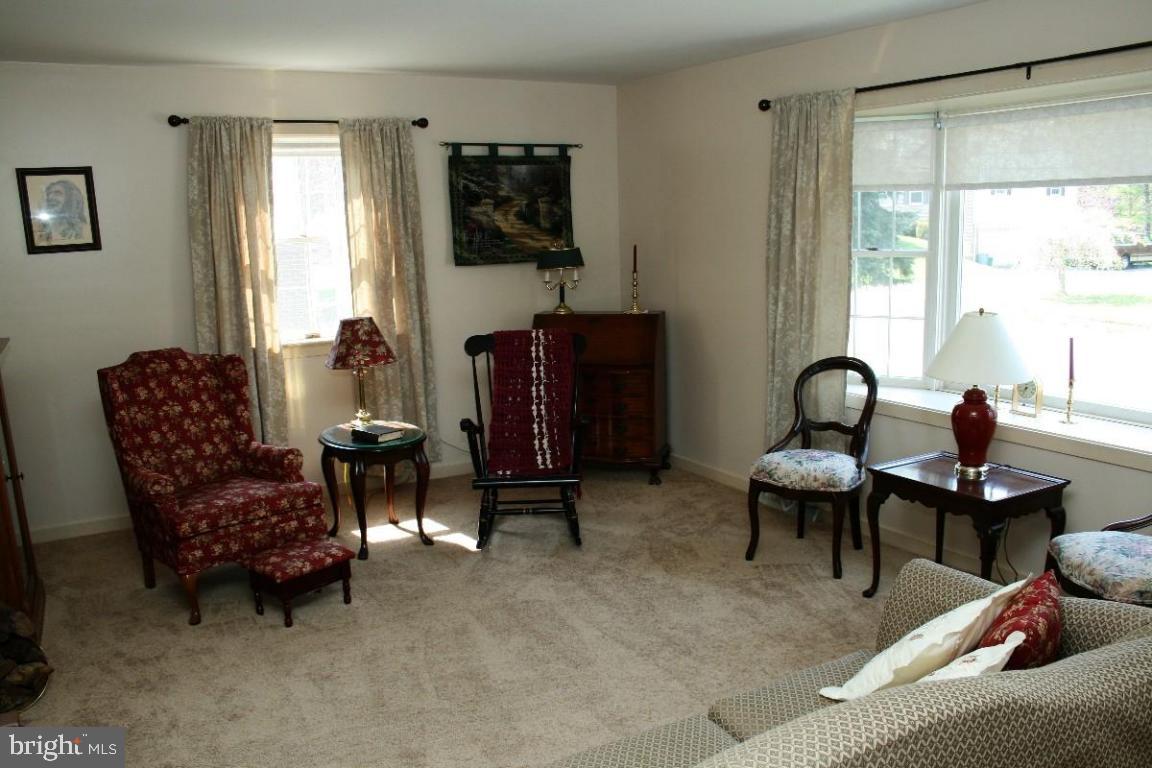 MILLERSVILLE - Residential