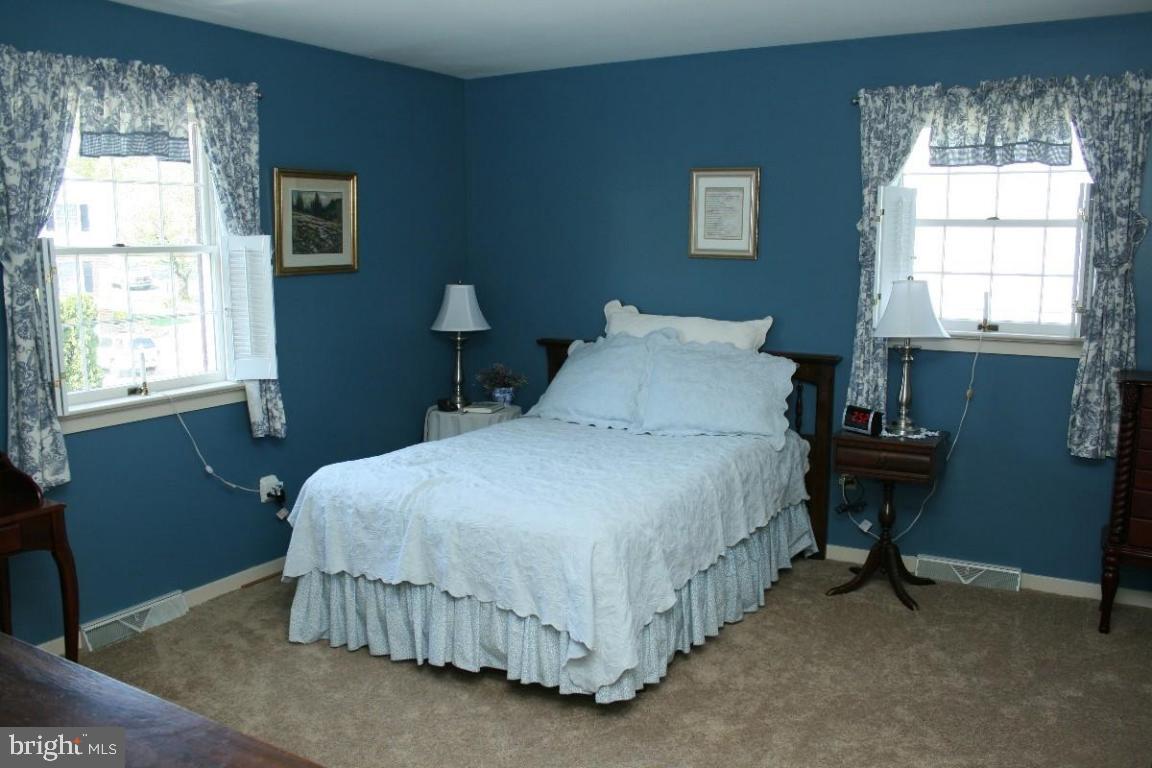 MILLERSVILLE - Residential