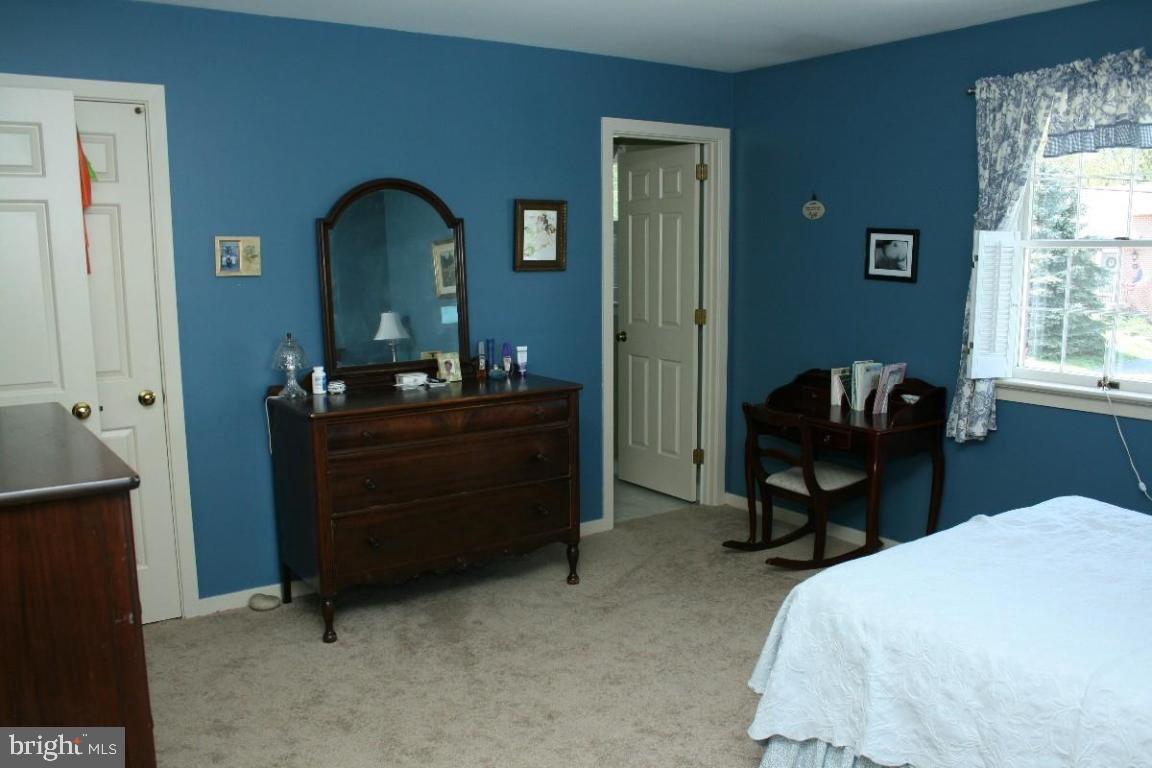MILLERSVILLE - Residential