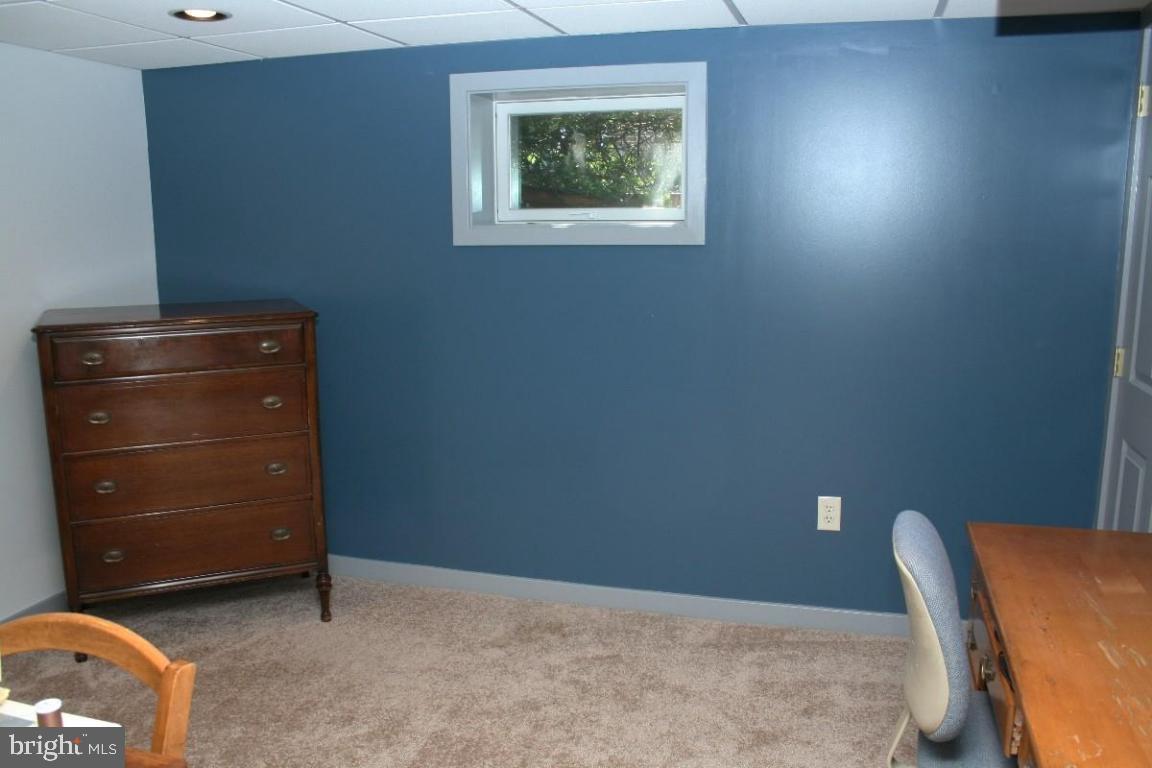 MILLERSVILLE - Residential