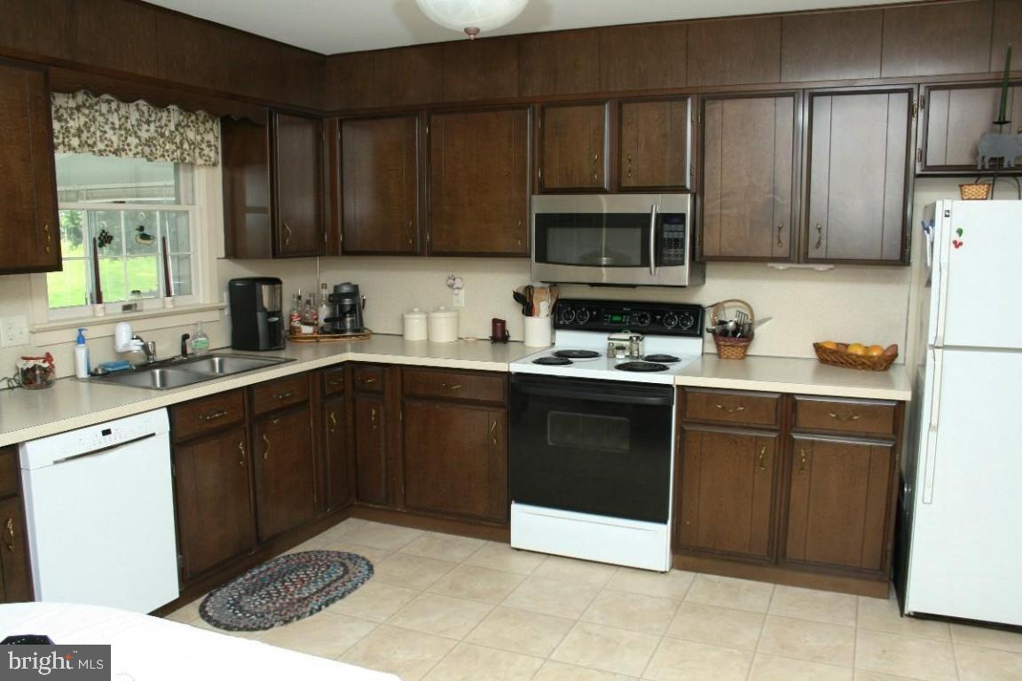MILLERSVILLE - Residential