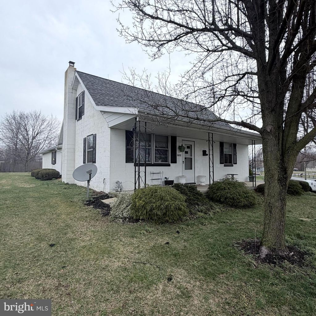 Photo of 1077 Paper Mill Rd, CHAMBERSBURG, PA 17202 (MLS # PAFL2033176)
