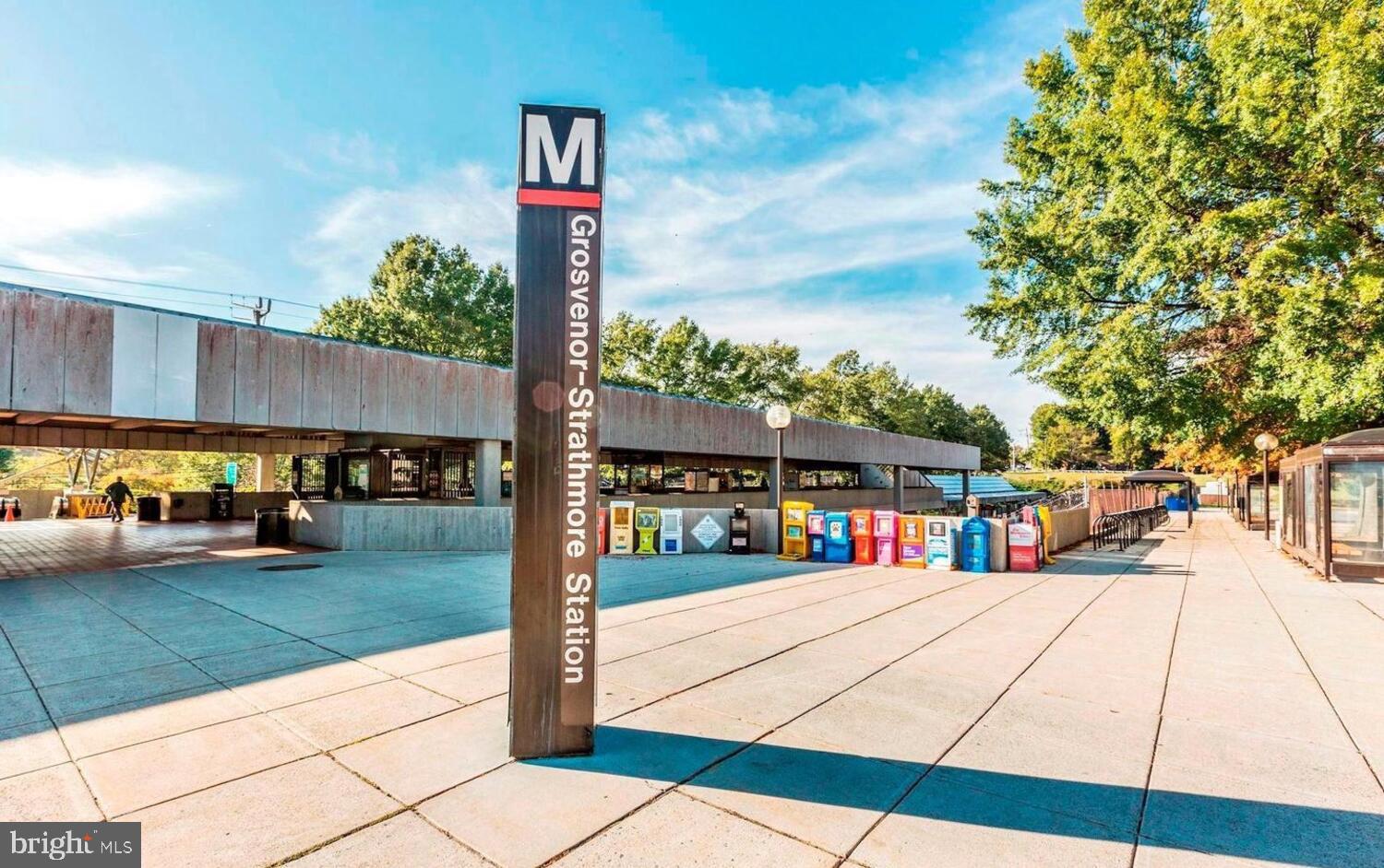 STRATHMORE PARK - Residential