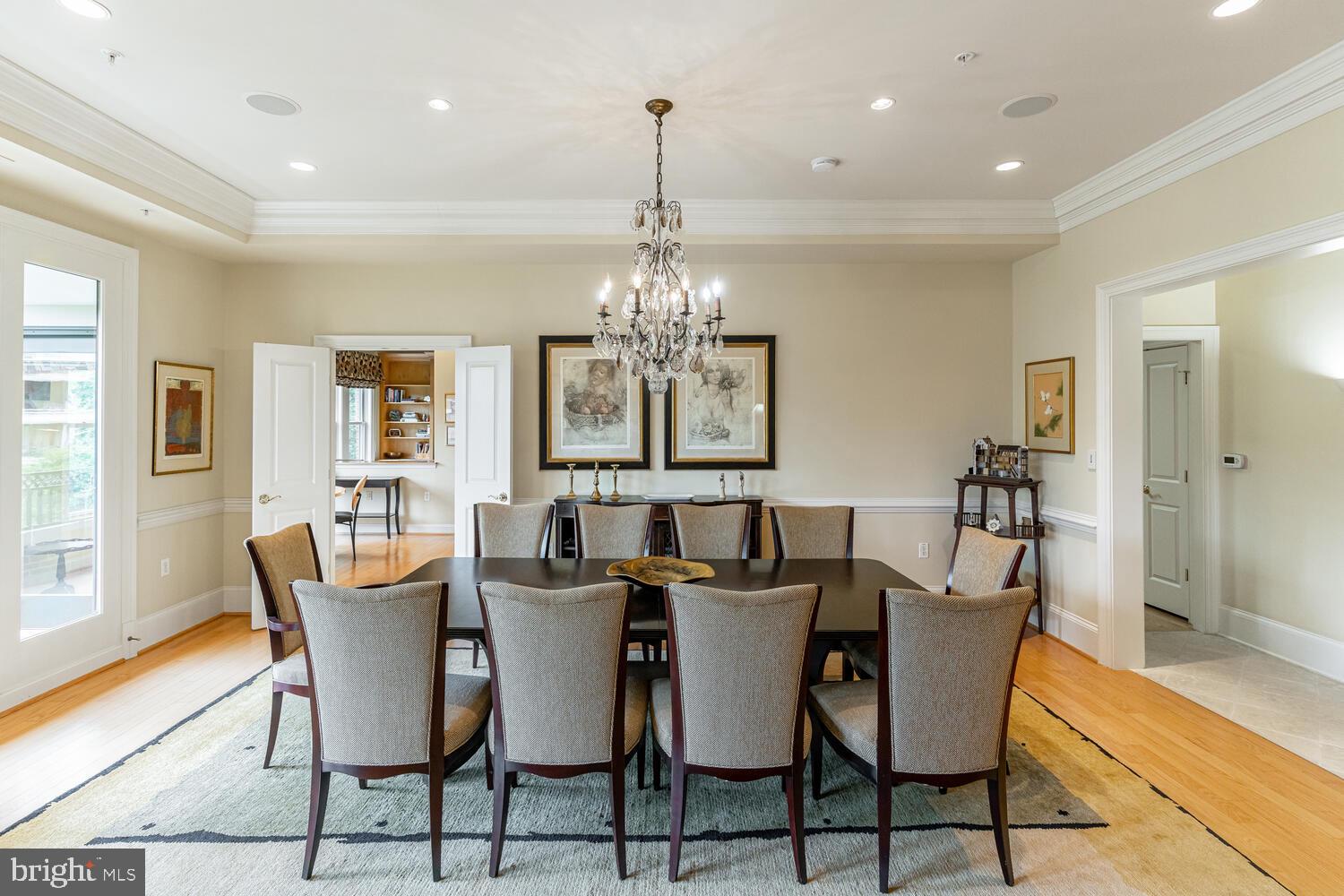 STRATHMORE PARK - Residential