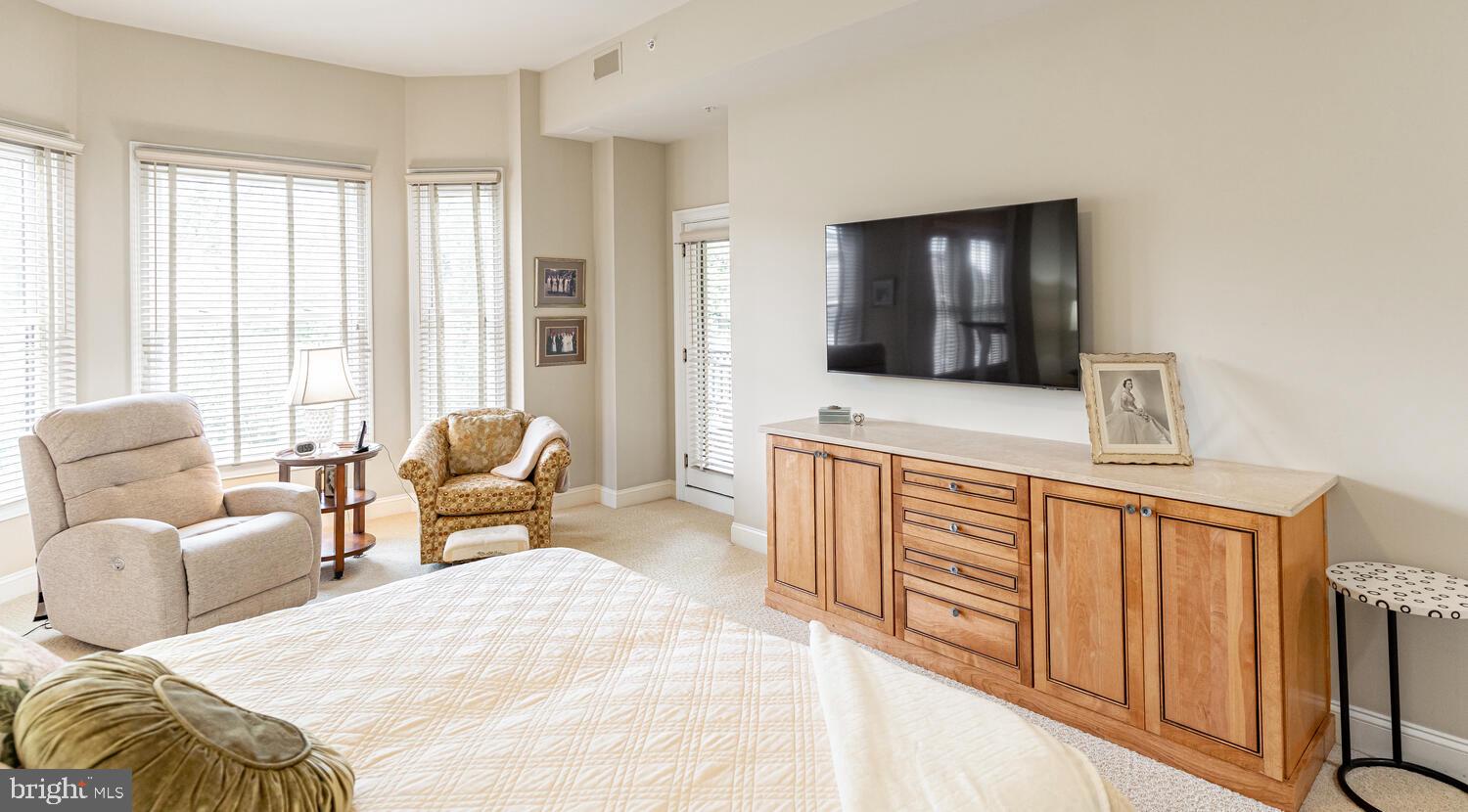 STRATHMORE PARK - Residential