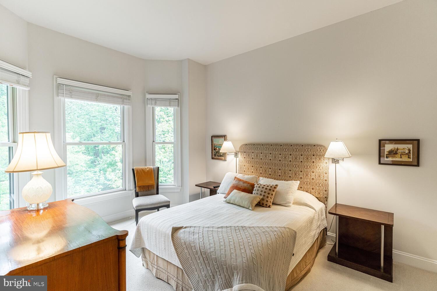 STRATHMORE PARK - Residential