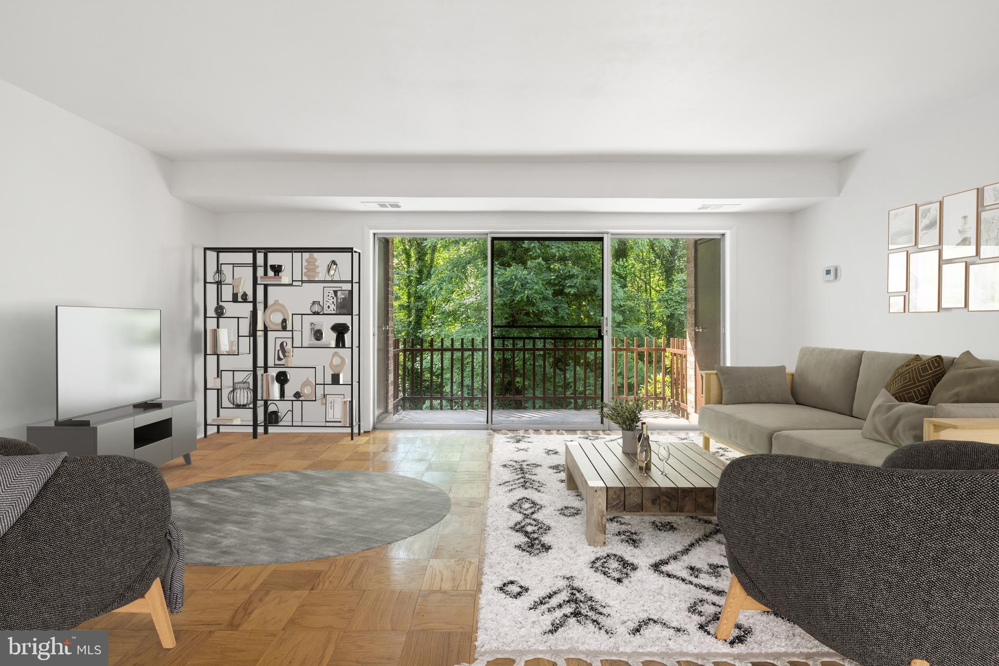 VANTAGE HILL - Residential