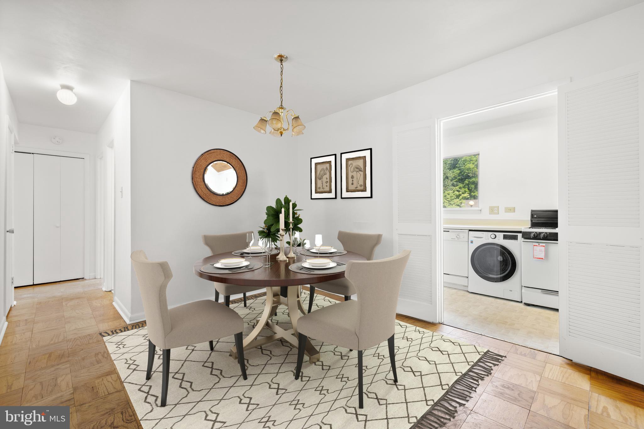 VANTAGE HILL - Residential