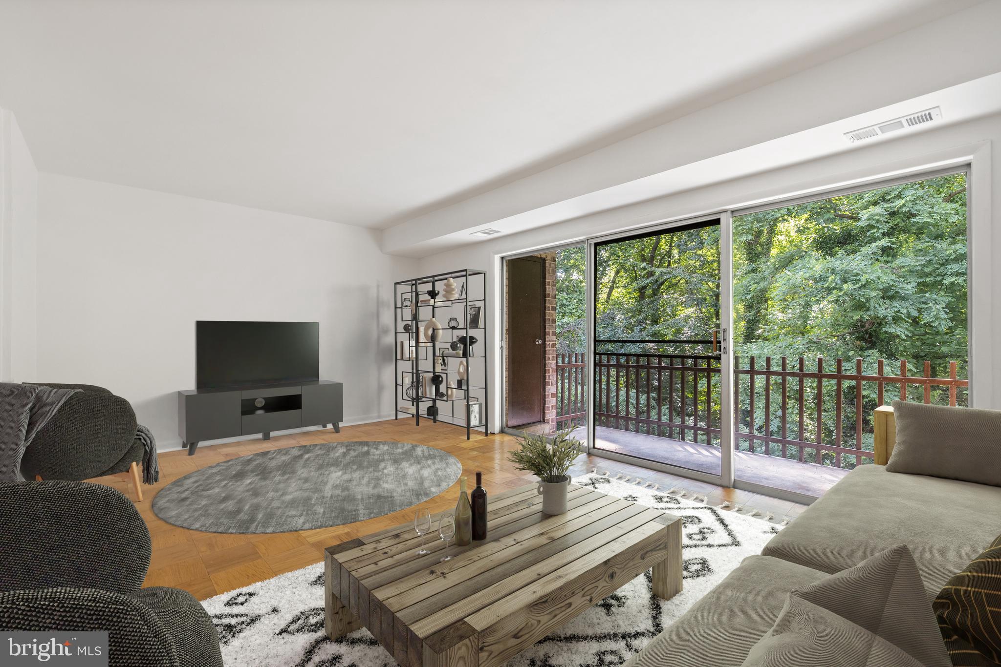 VANTAGE HILL - Residential