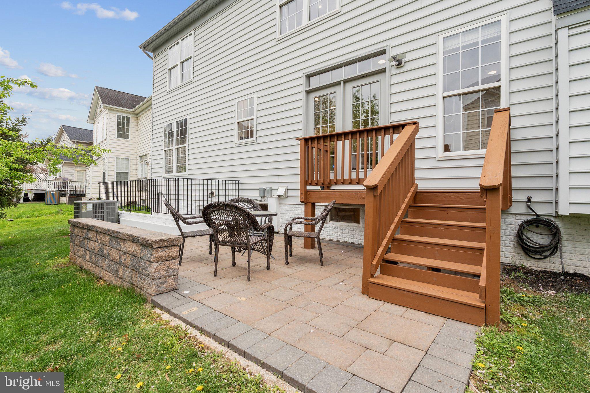 CHANTILLY GREEN - Residential