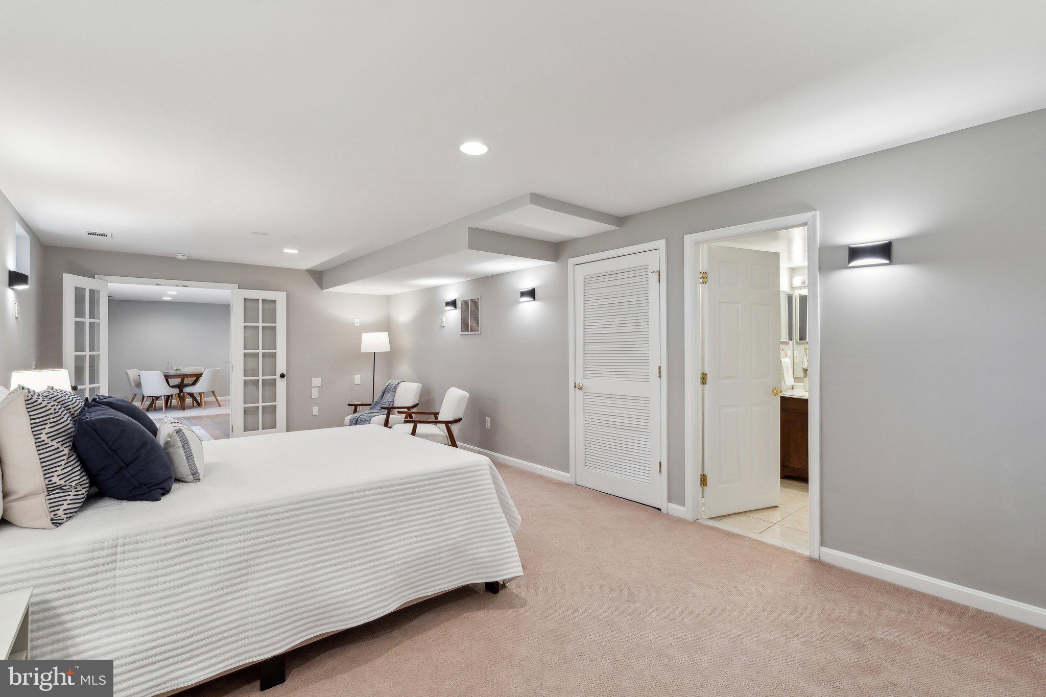 CHANTILLY GREEN - Residential