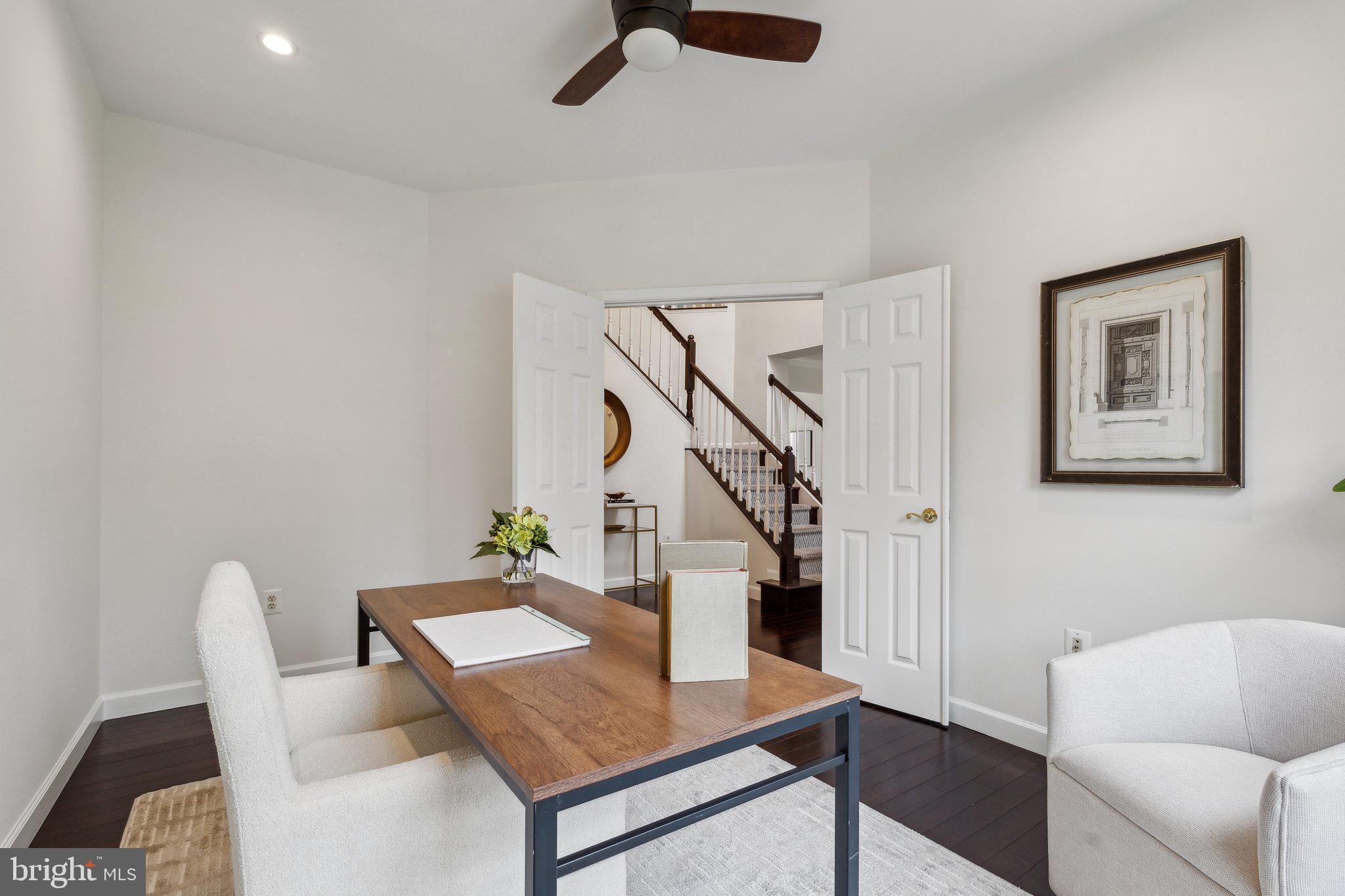 CHANTILLY GREEN - Residential