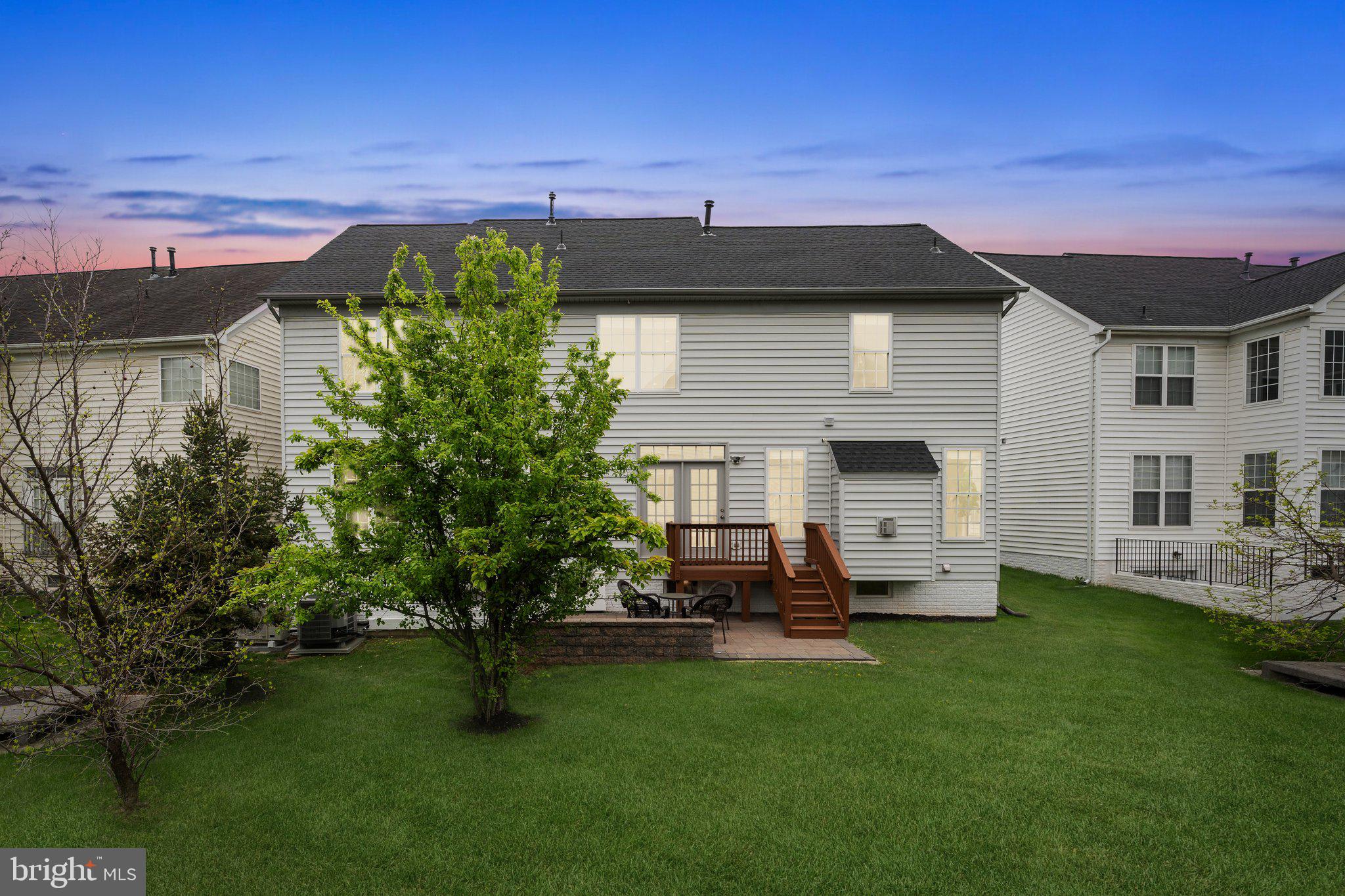 CHANTILLY GREEN - Residential