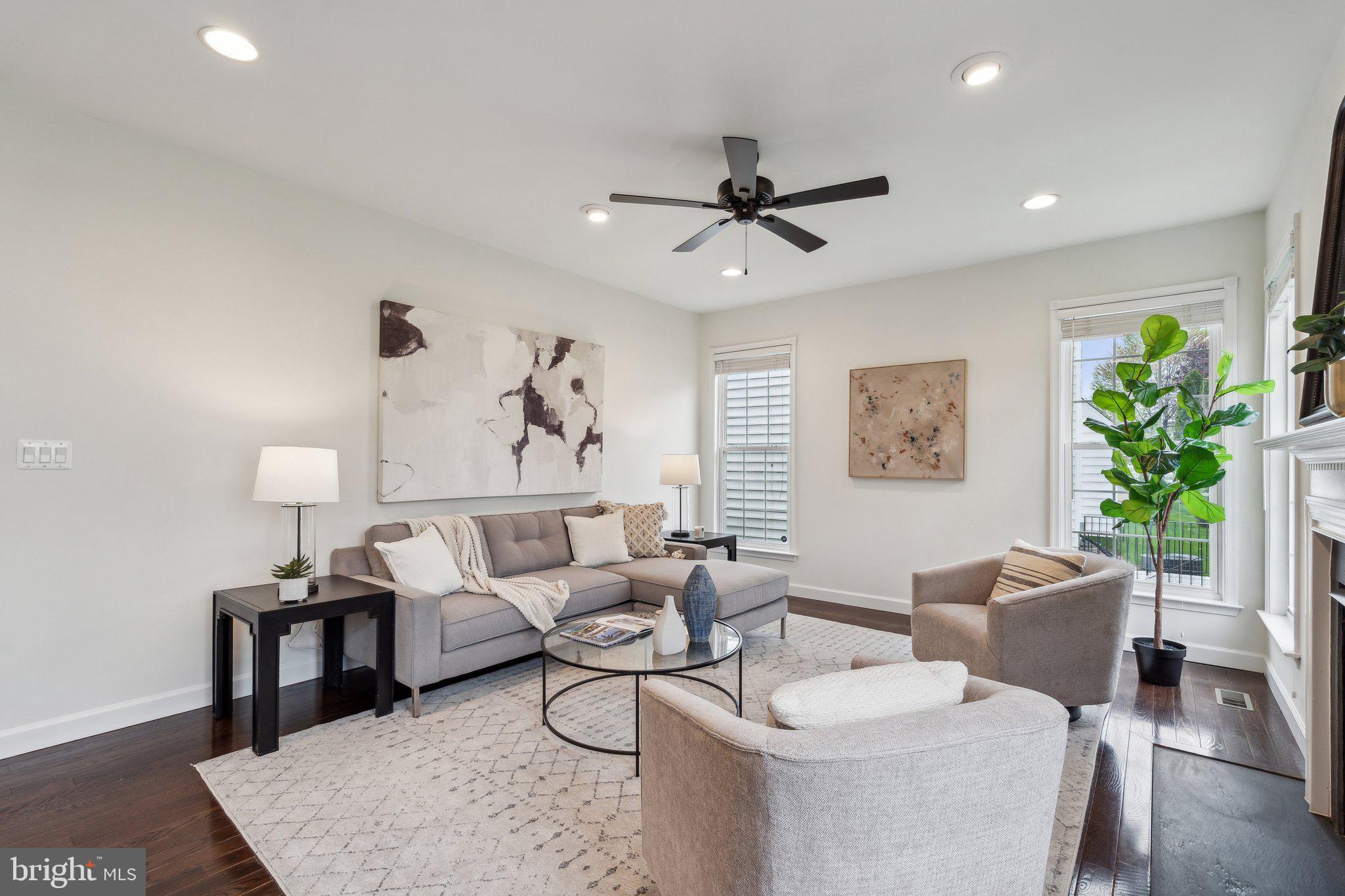 CHANTILLY GREEN - Residential