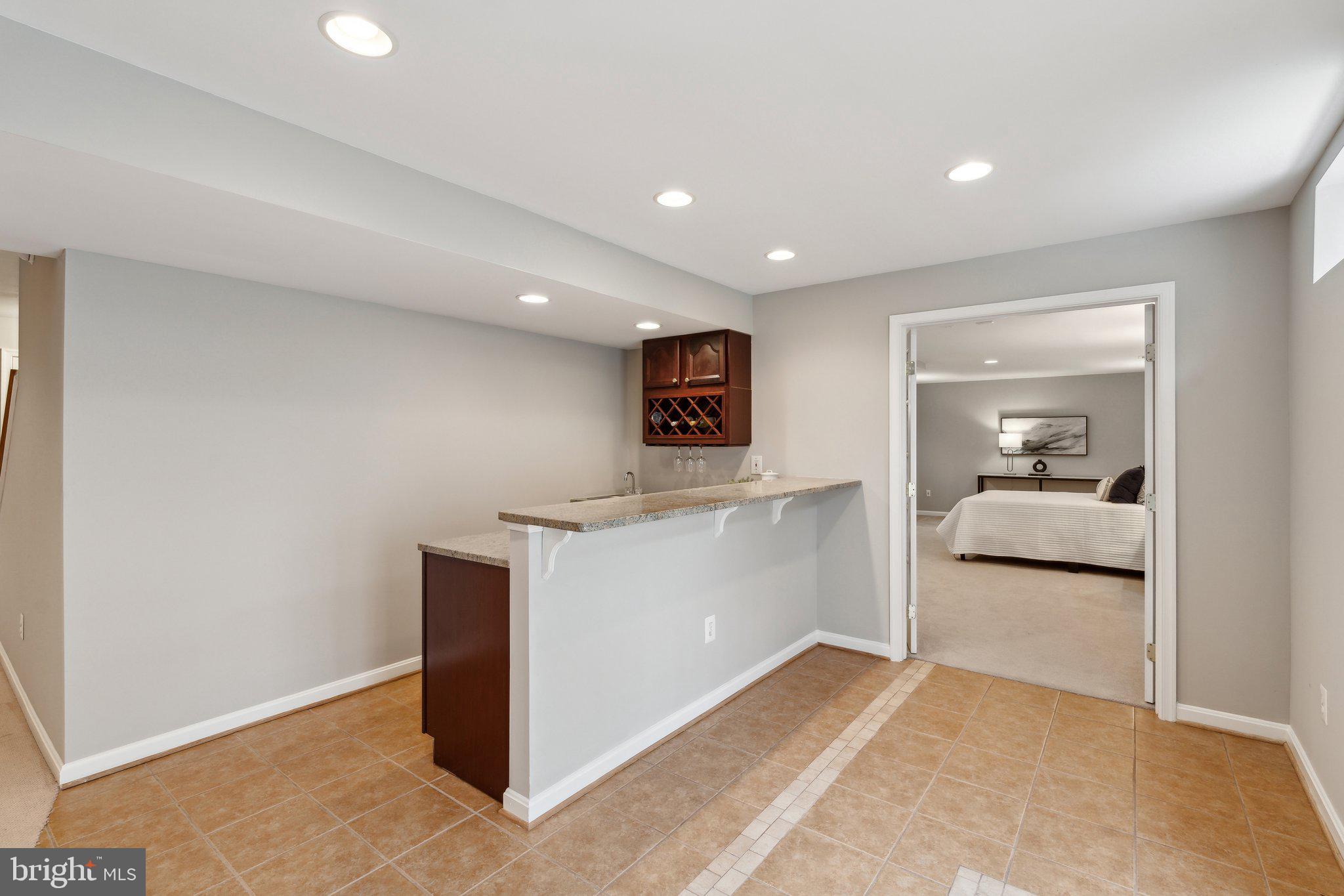 CHANTILLY GREEN - Residential