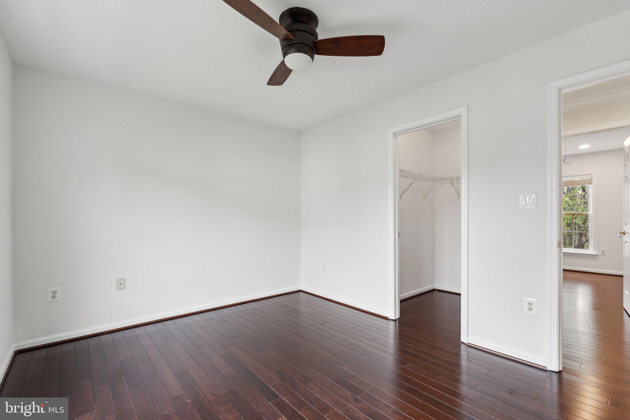 CHANTILLY GREEN - Residential