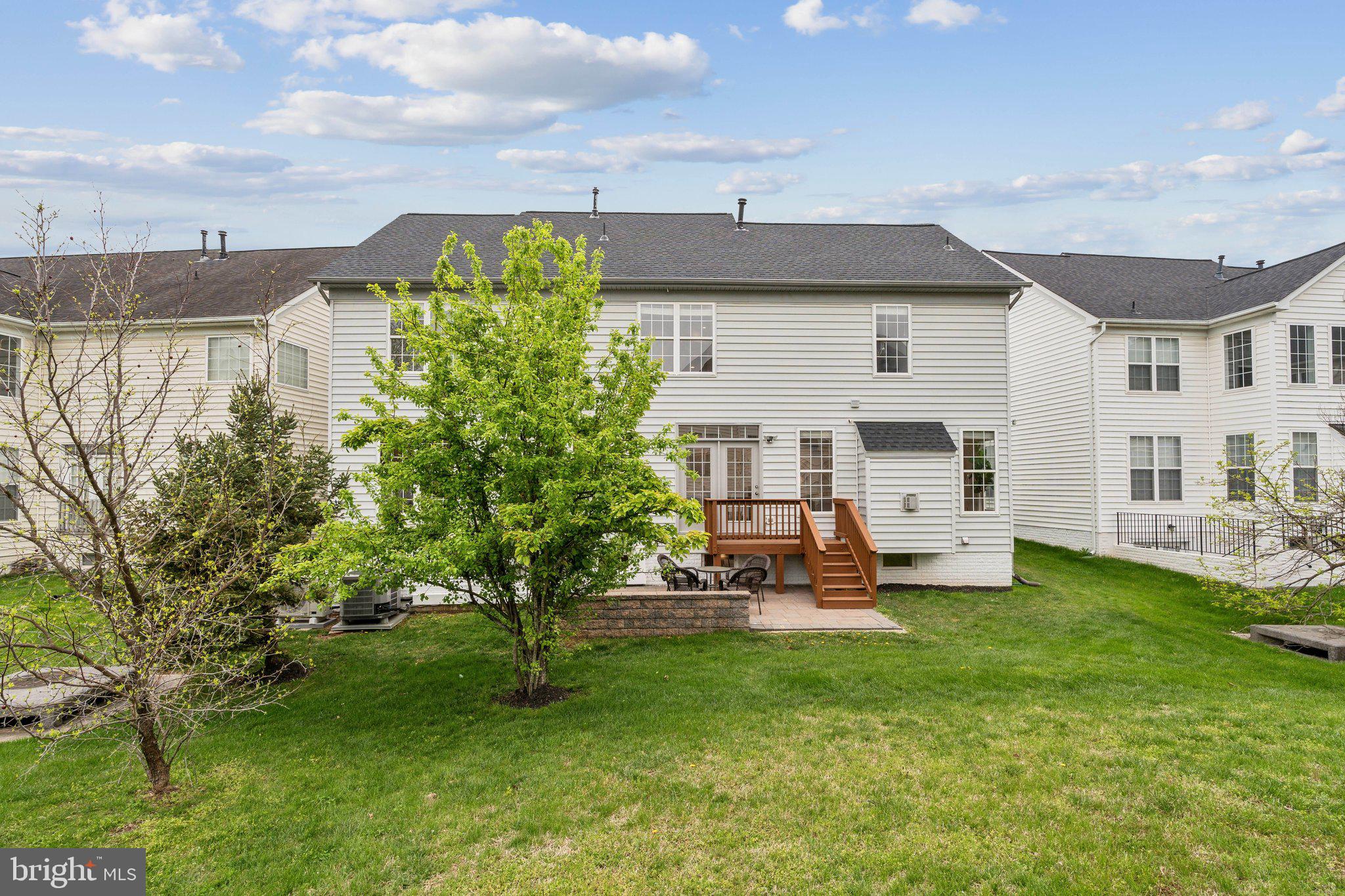 CHANTILLY GREEN - Residential