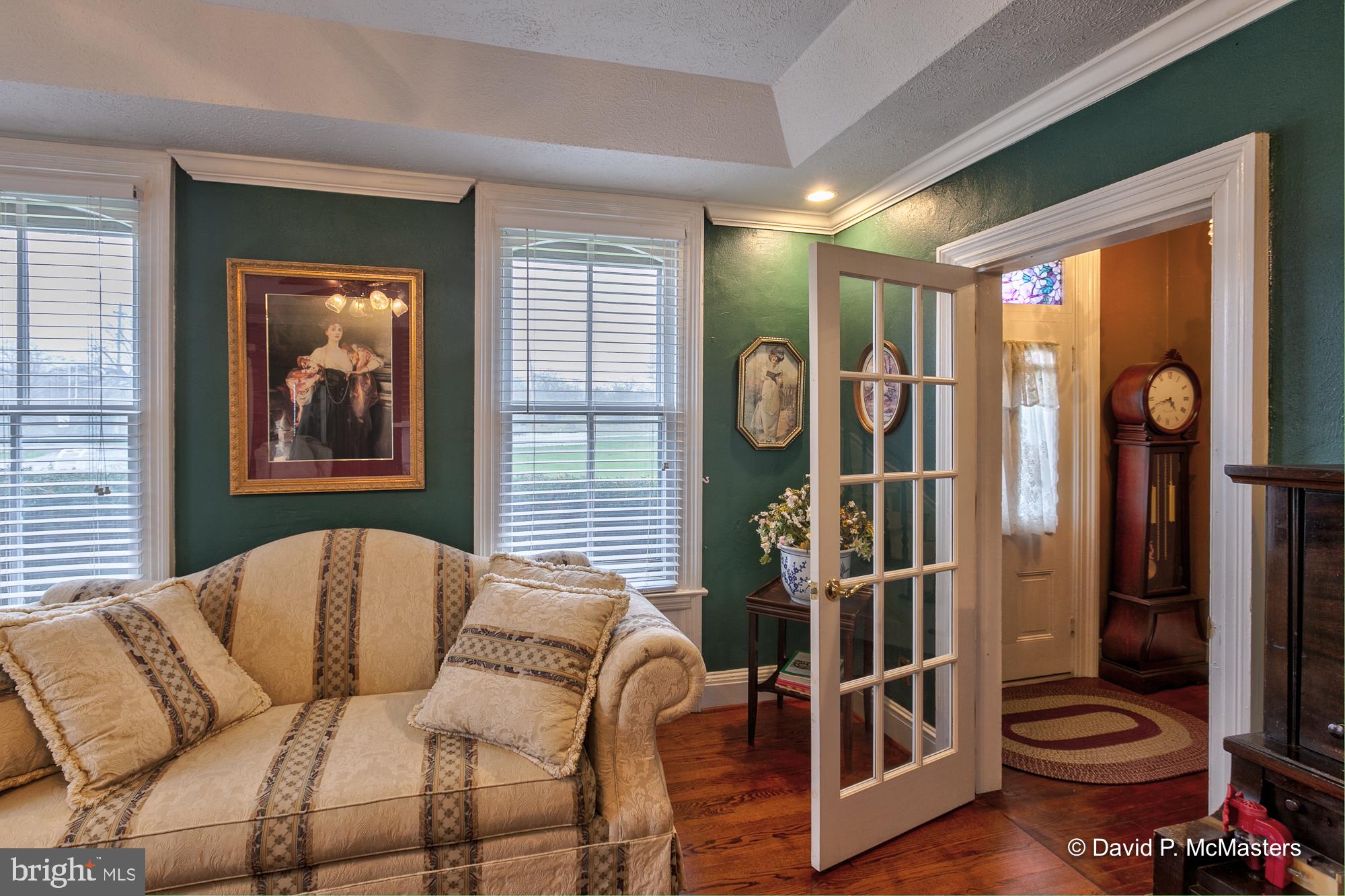 PIKEVIEW ACRES - Residential