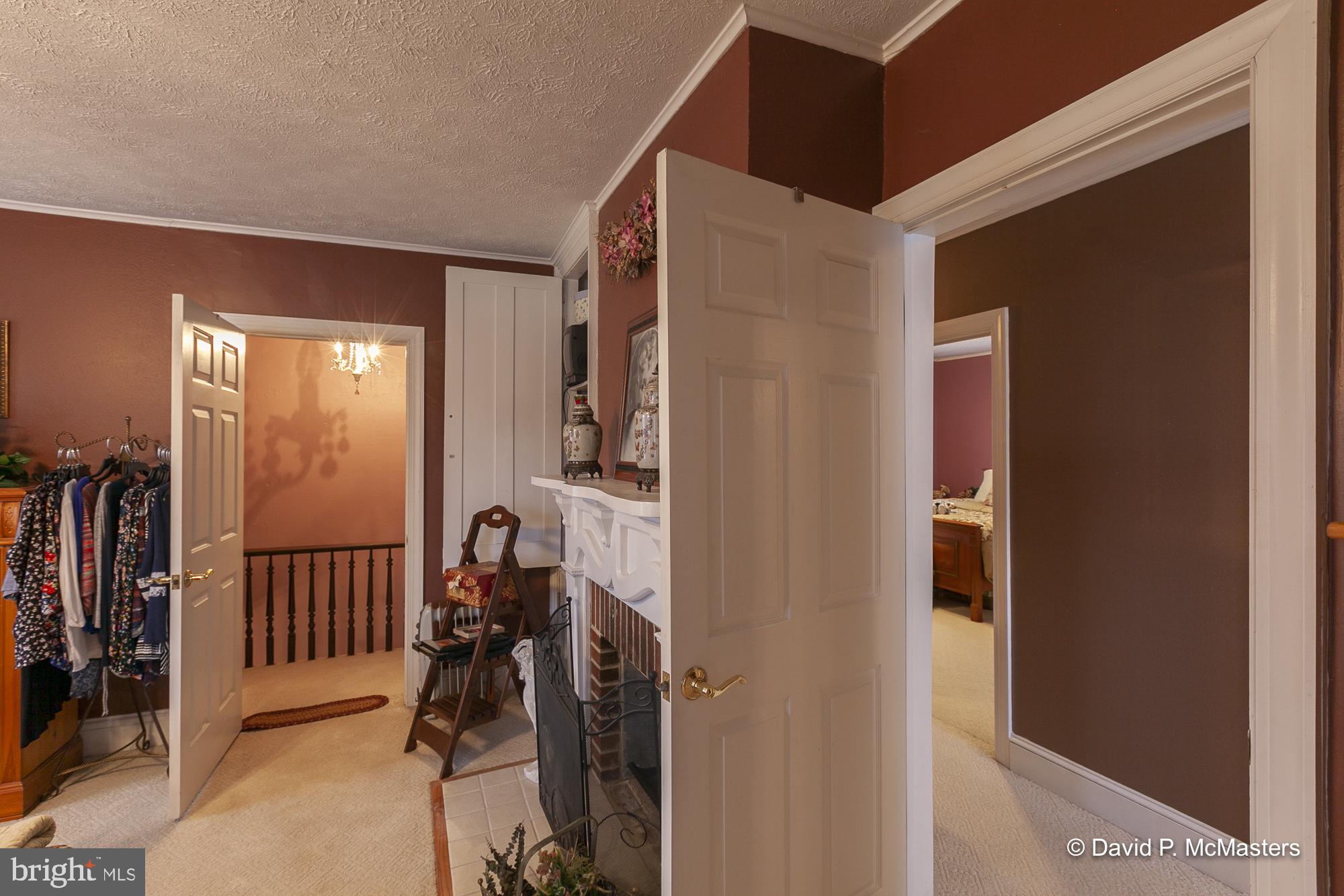 PIKEVIEW ACRES - Residential