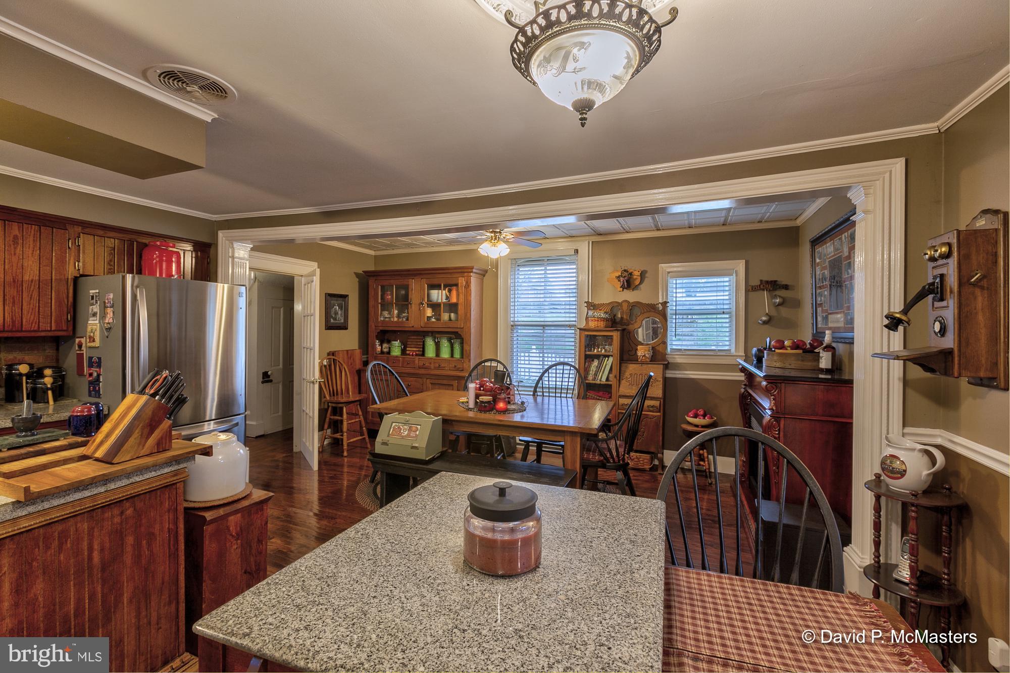 PIKEVIEW ACRES - Residential