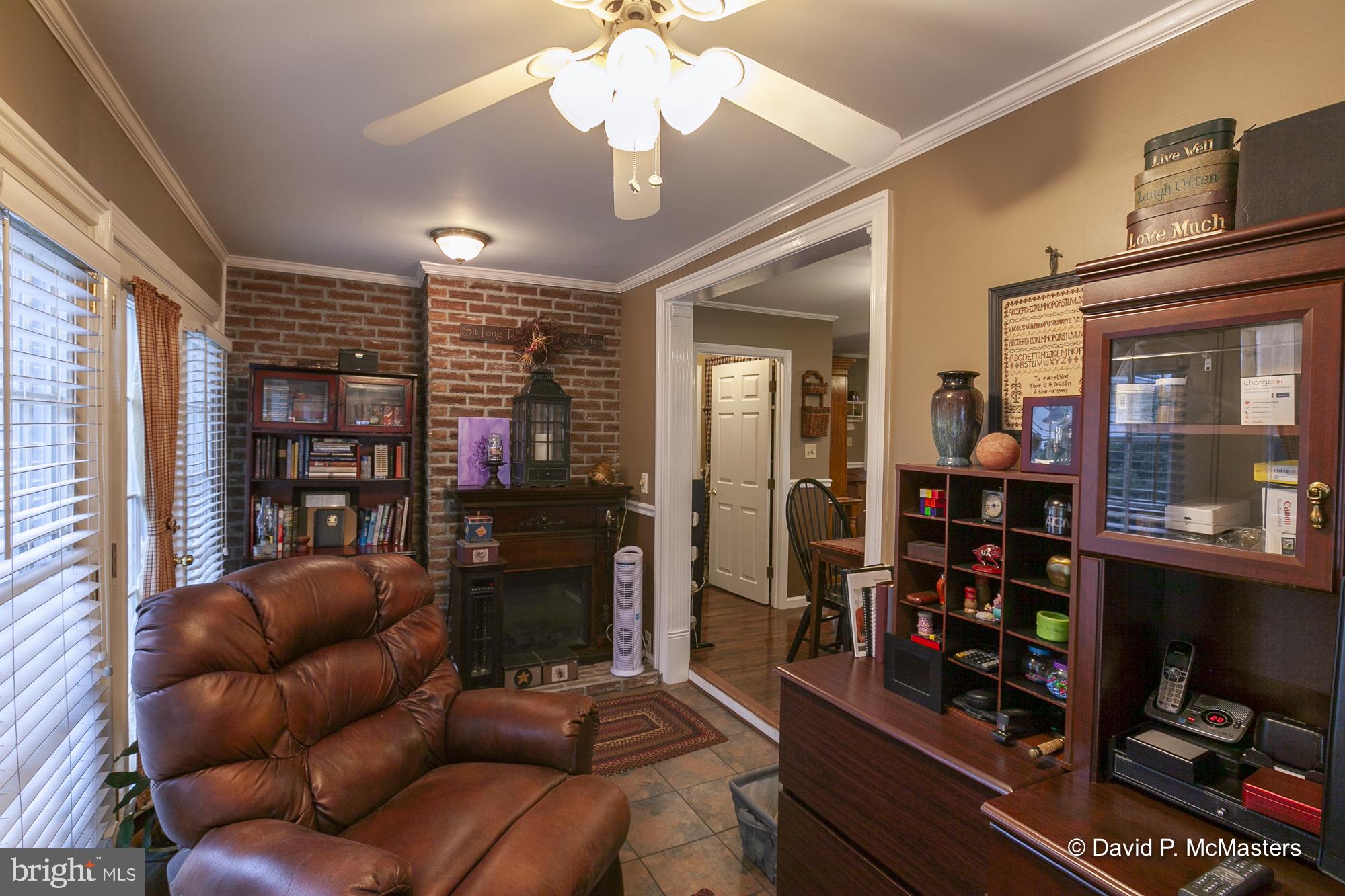 PIKEVIEW ACRES - Residential