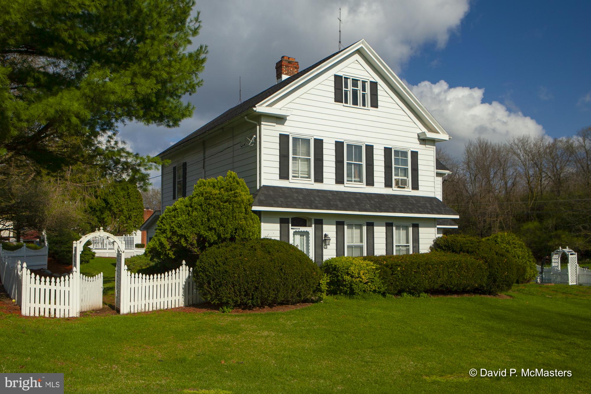 PIKEVIEW ACRES - Residential