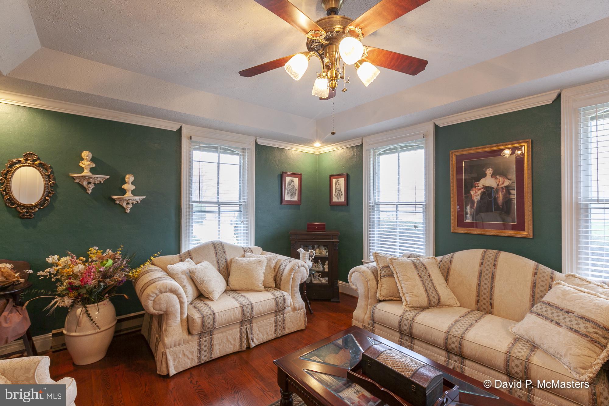 PIKEVIEW ACRES - Residential