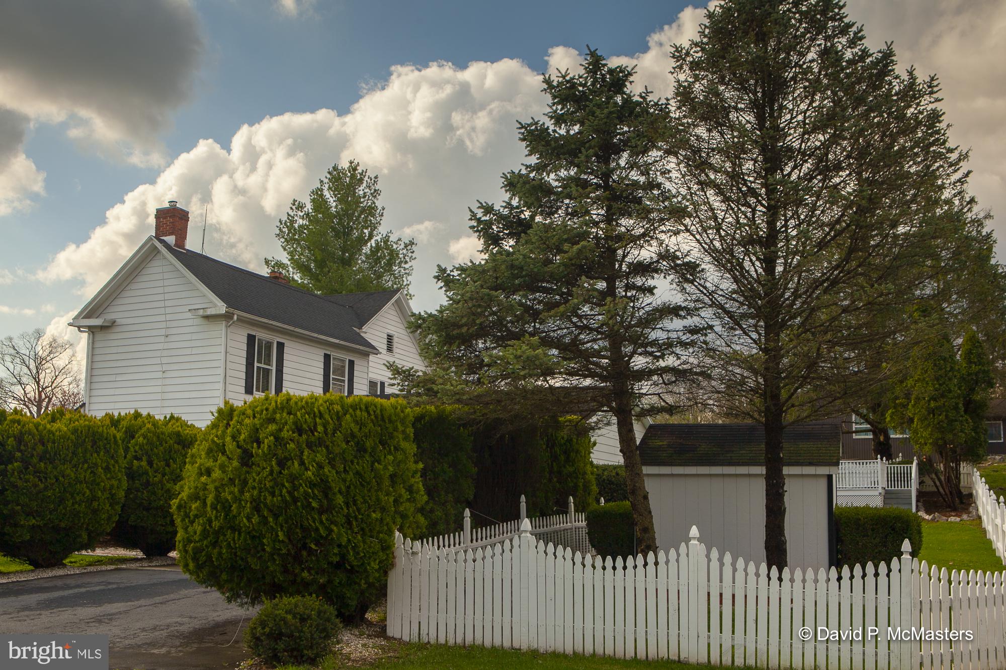 PIKEVIEW ACRES - Residential