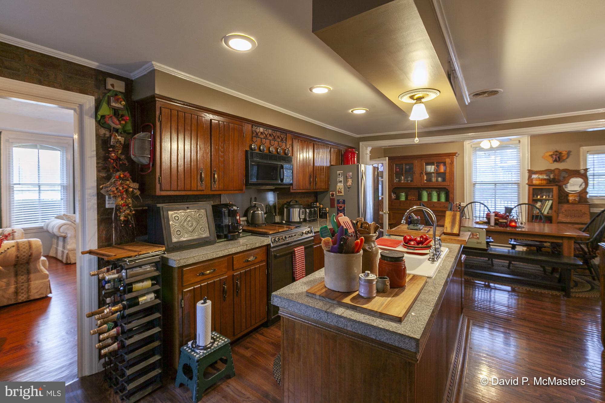 PIKEVIEW ACRES - Residential