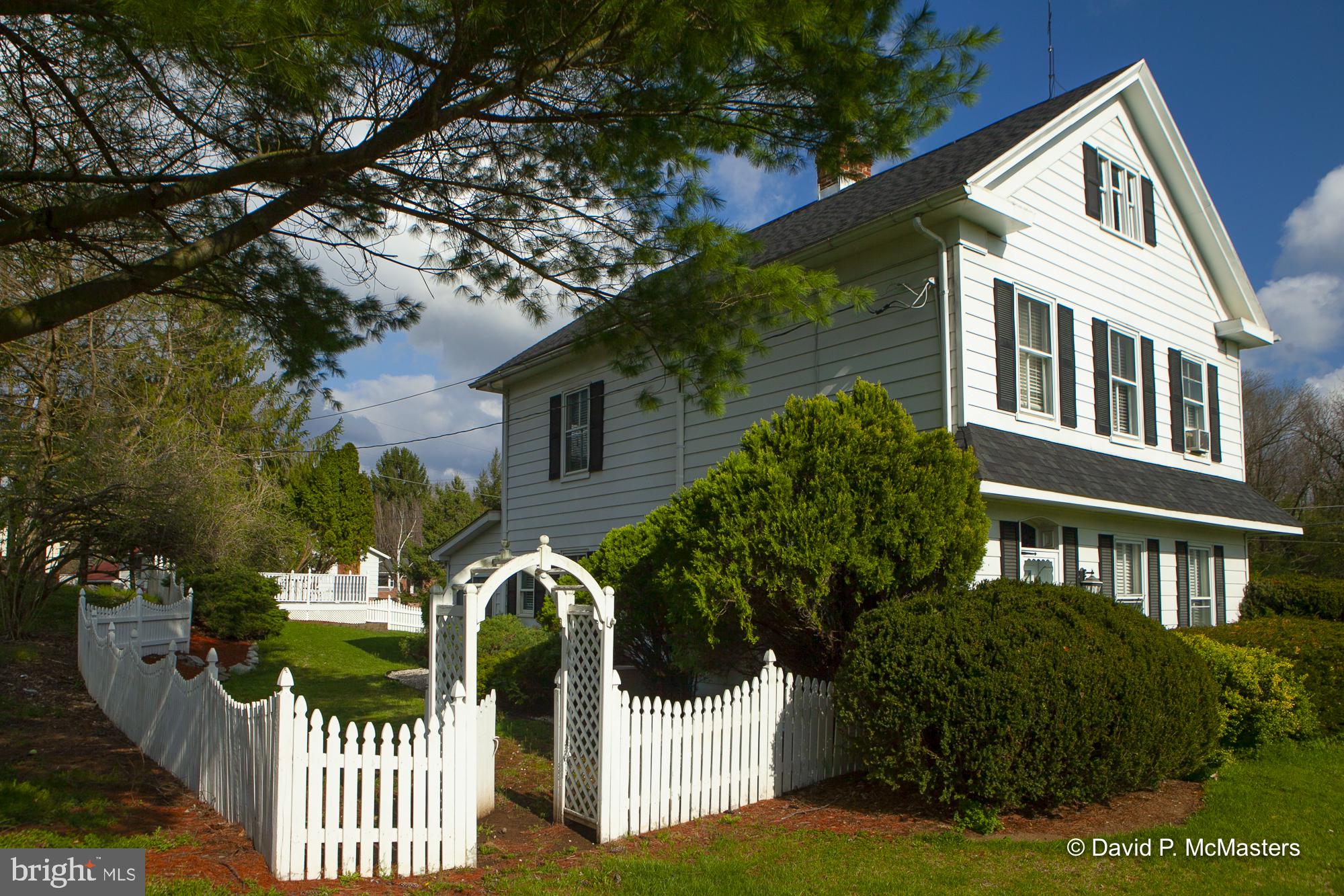 PIKEVIEW ACRES - Residential