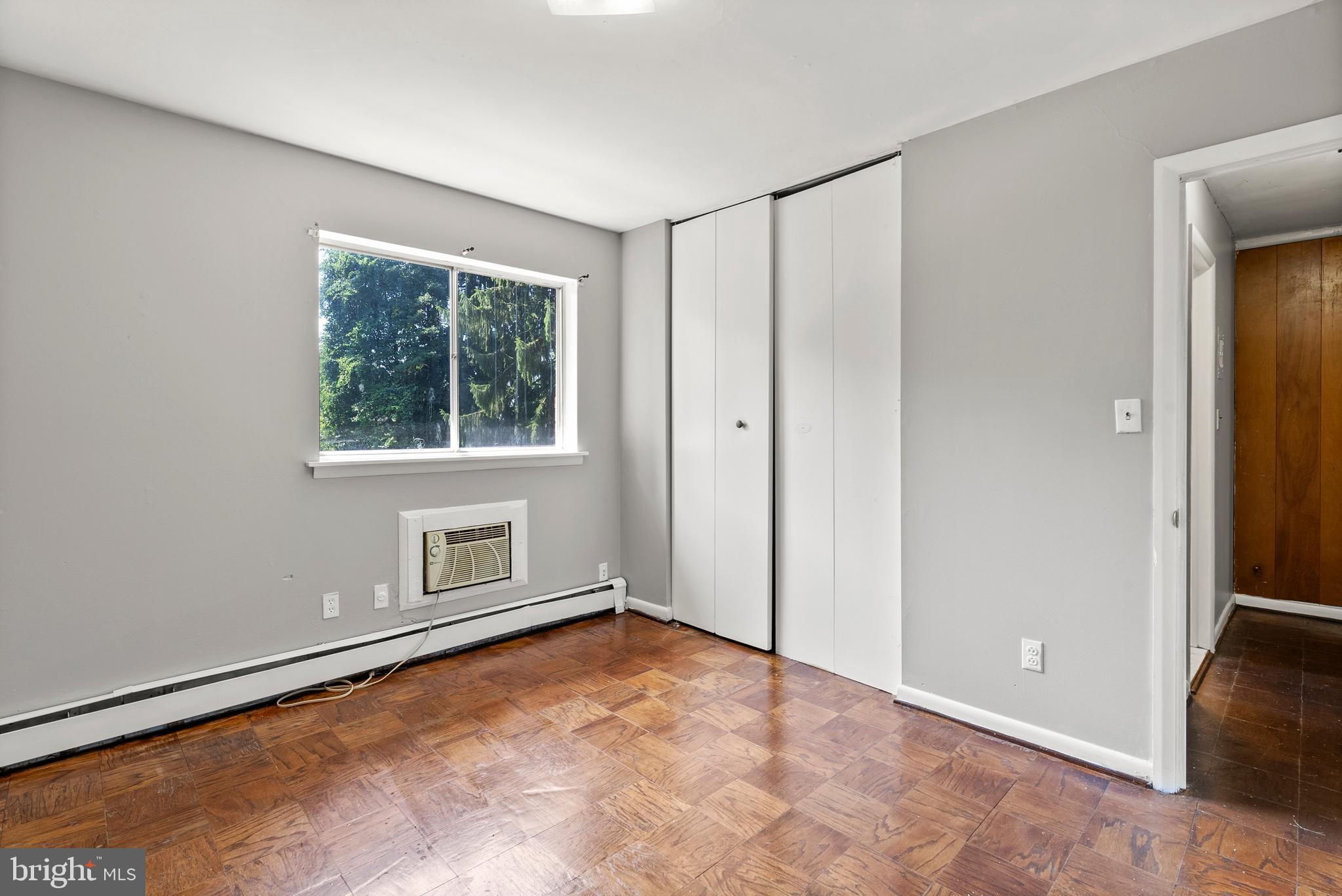 REISTERSTOWN STATION - Residential Lease