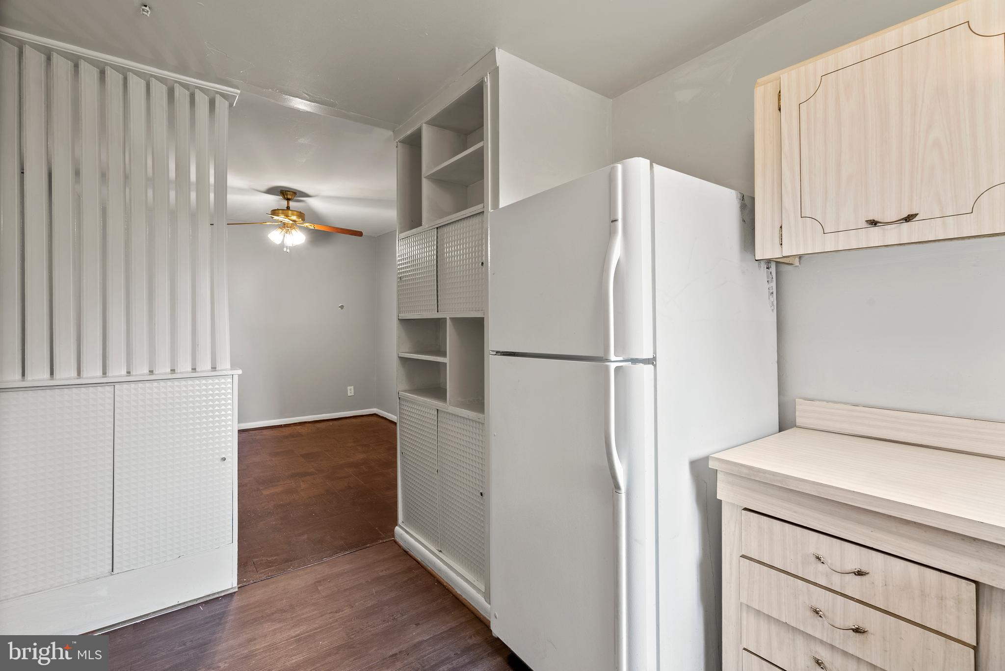 REISTERSTOWN STATION - Residential Lease