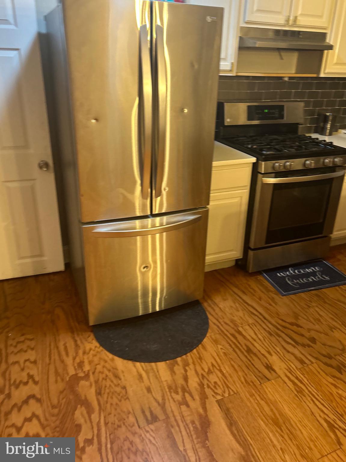 LANSDOWNE - Residential