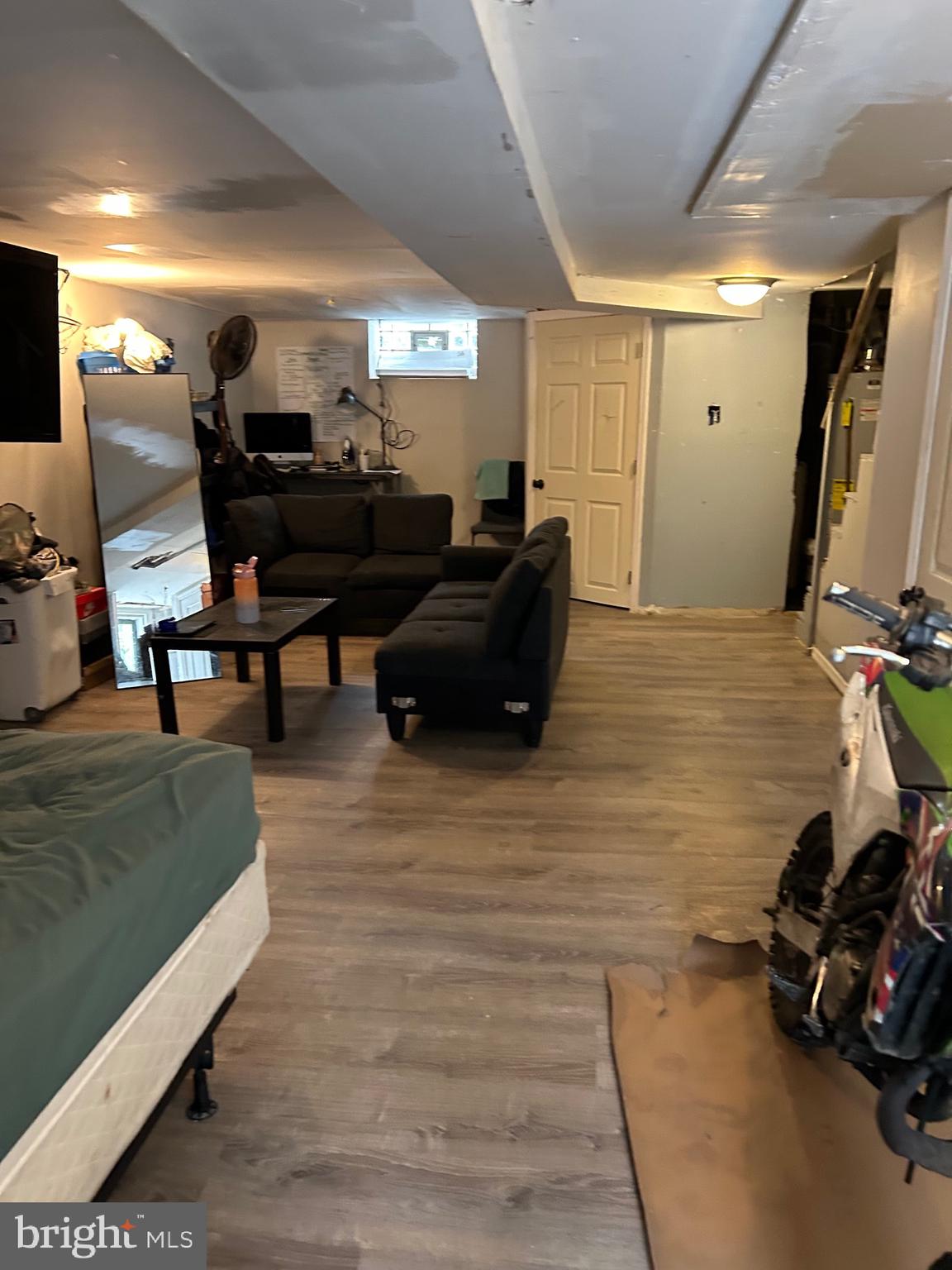 LANSDOWNE - Residential