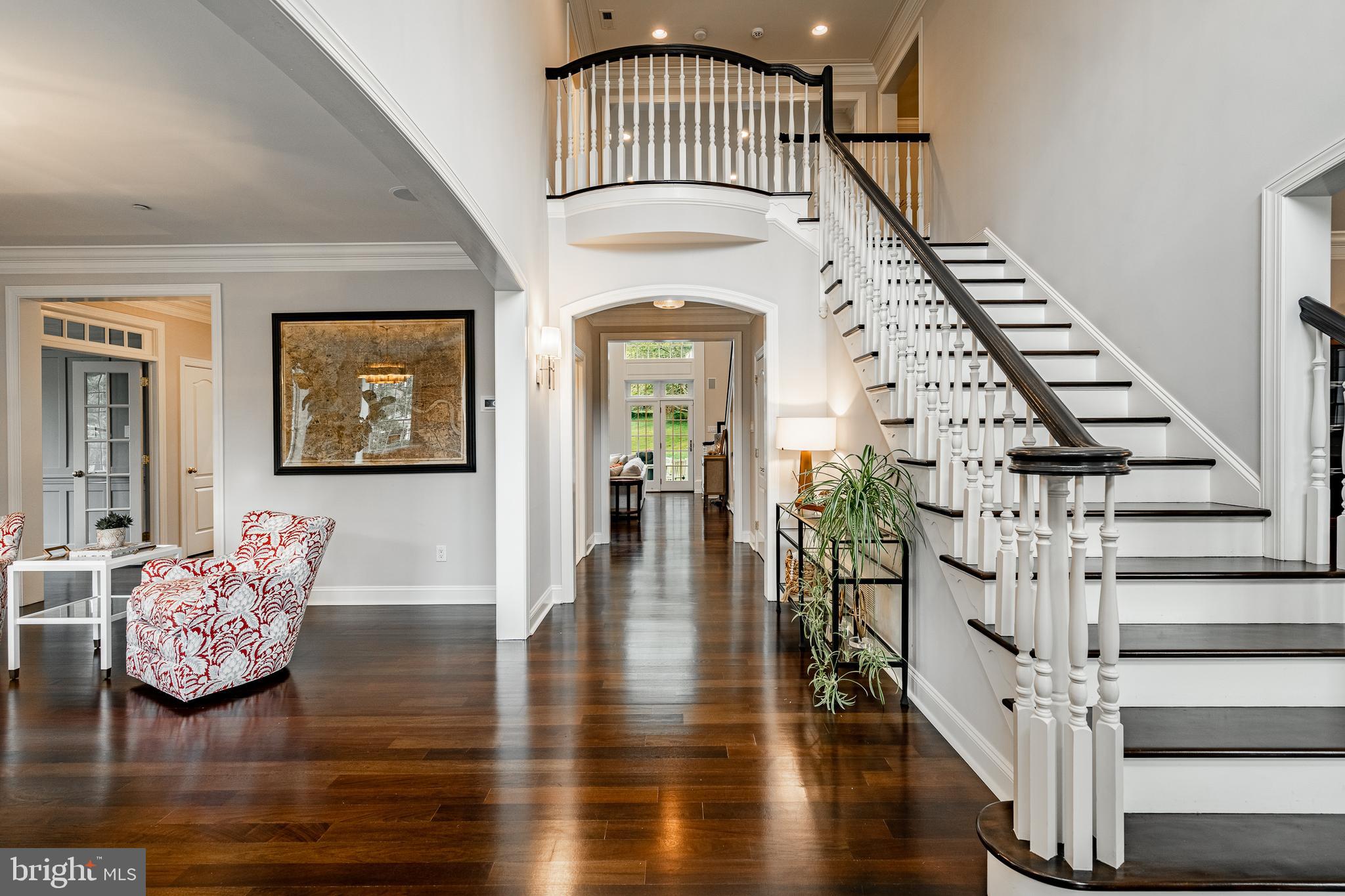 WHITEGATE - Residential