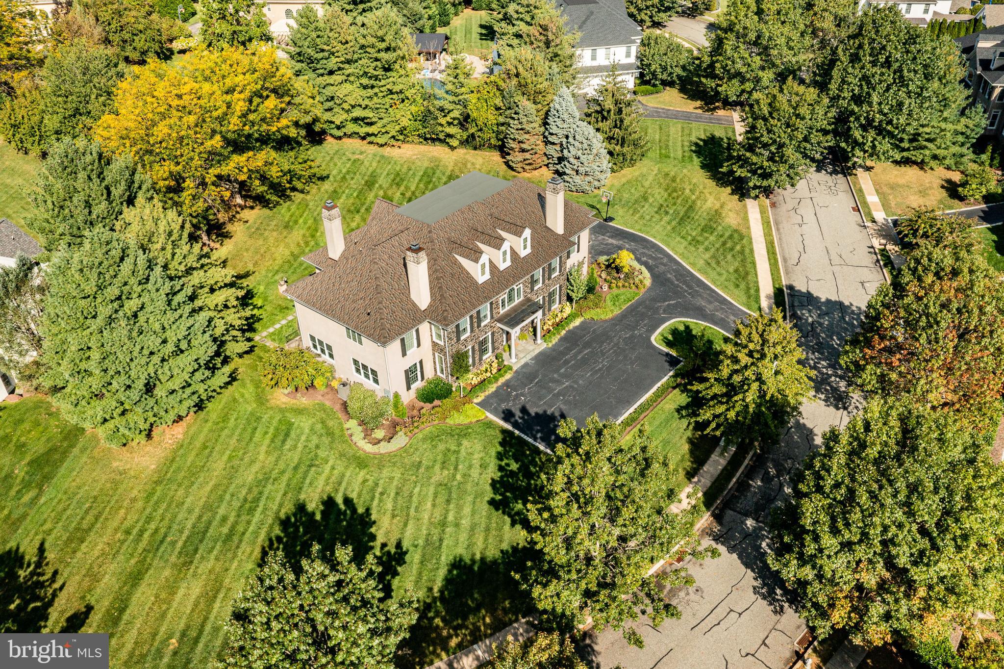 WHITEGATE - Residential