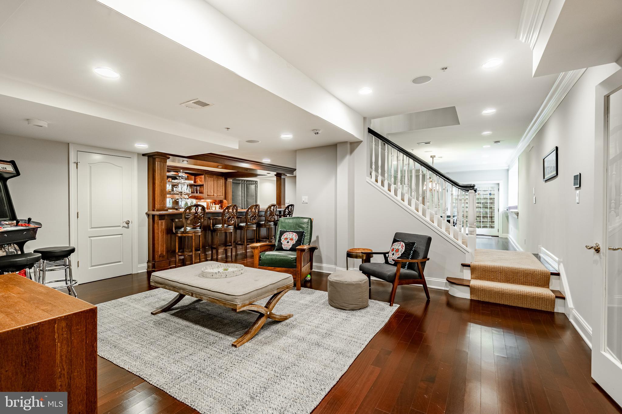 WHITEGATE - Residential