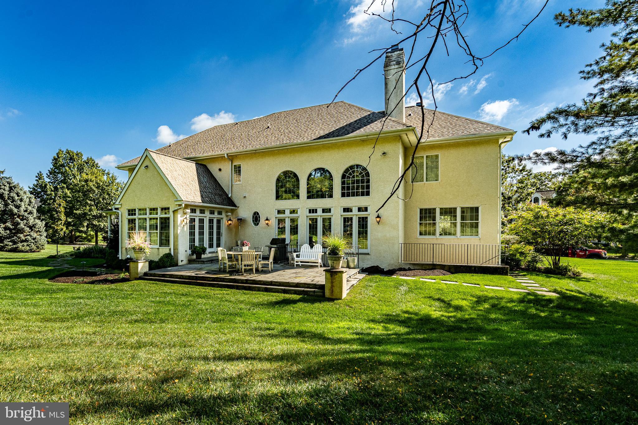 1048 WHITEGATE ROAD
