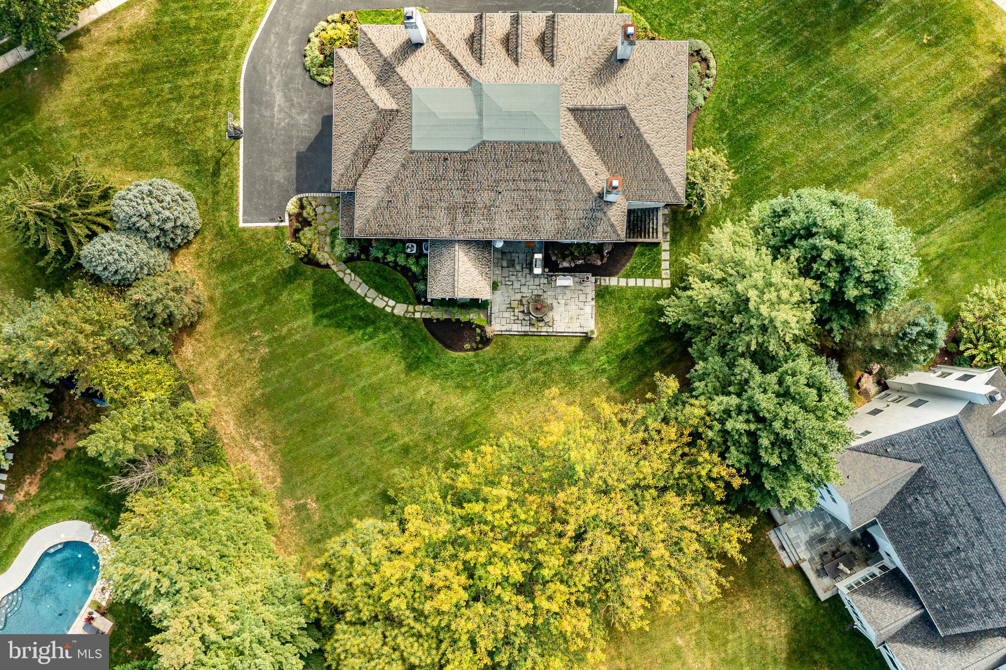 WHITEGATE - Residential