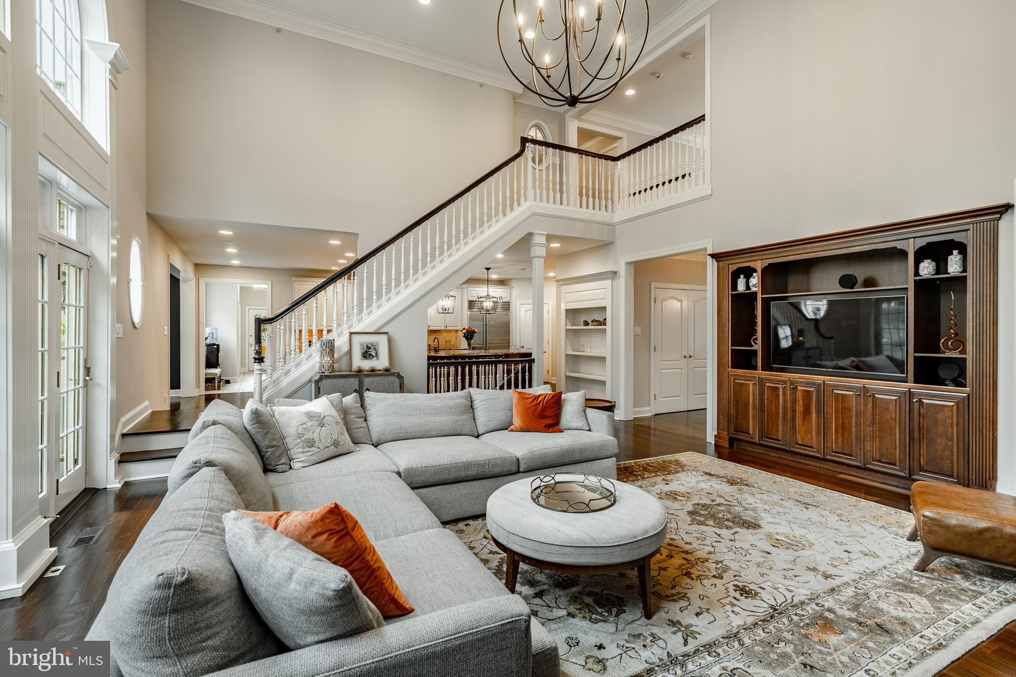 WHITEGATE - Residential