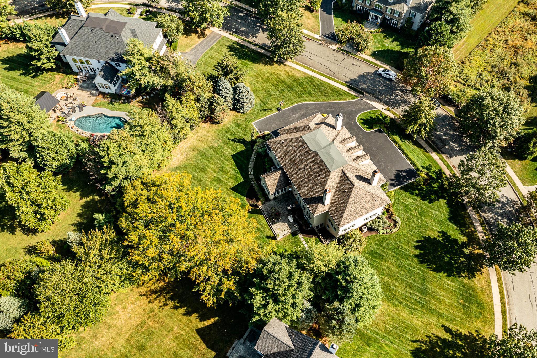 WHITEGATE - Residential