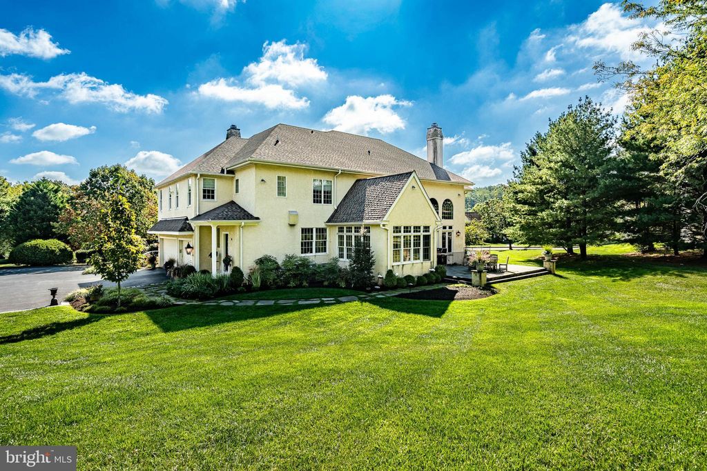 Photo of 1048 Whitegate Road, WAYNE, PA 19087 (MLS # PAMC2157668)