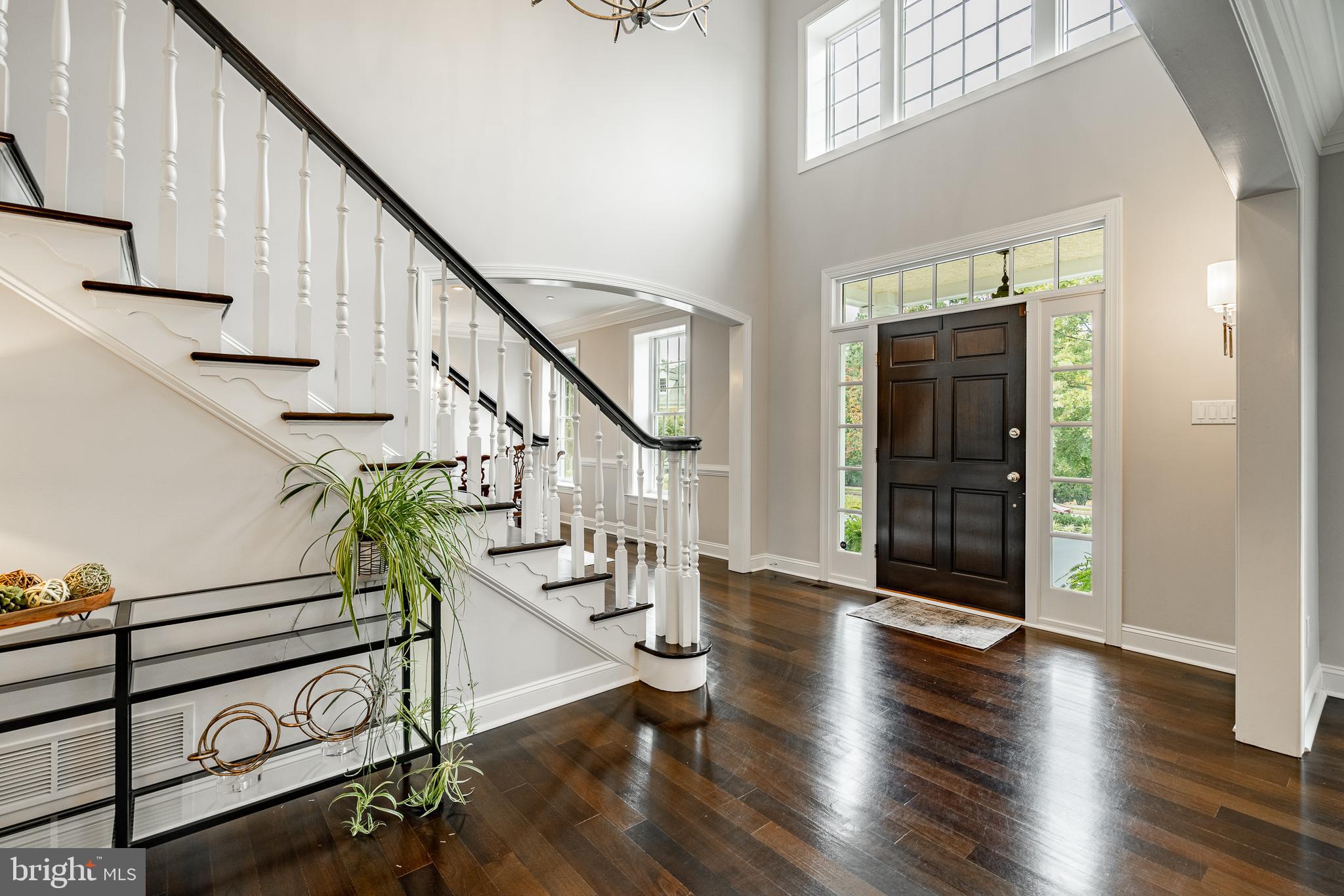 WHITEGATE - Residential