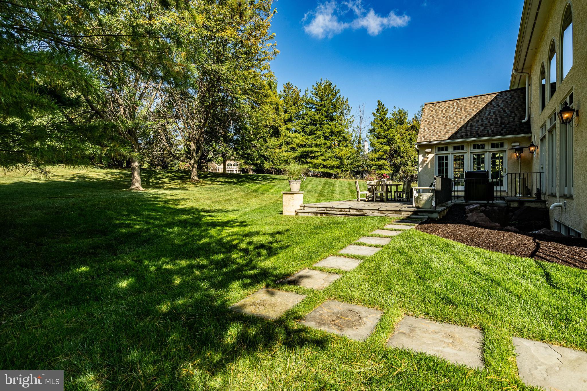 WHITEGATE - Residential