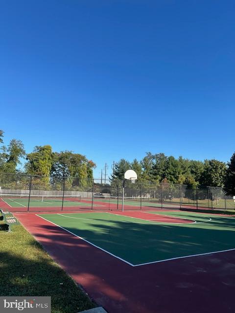 WHITEGATE - Residential