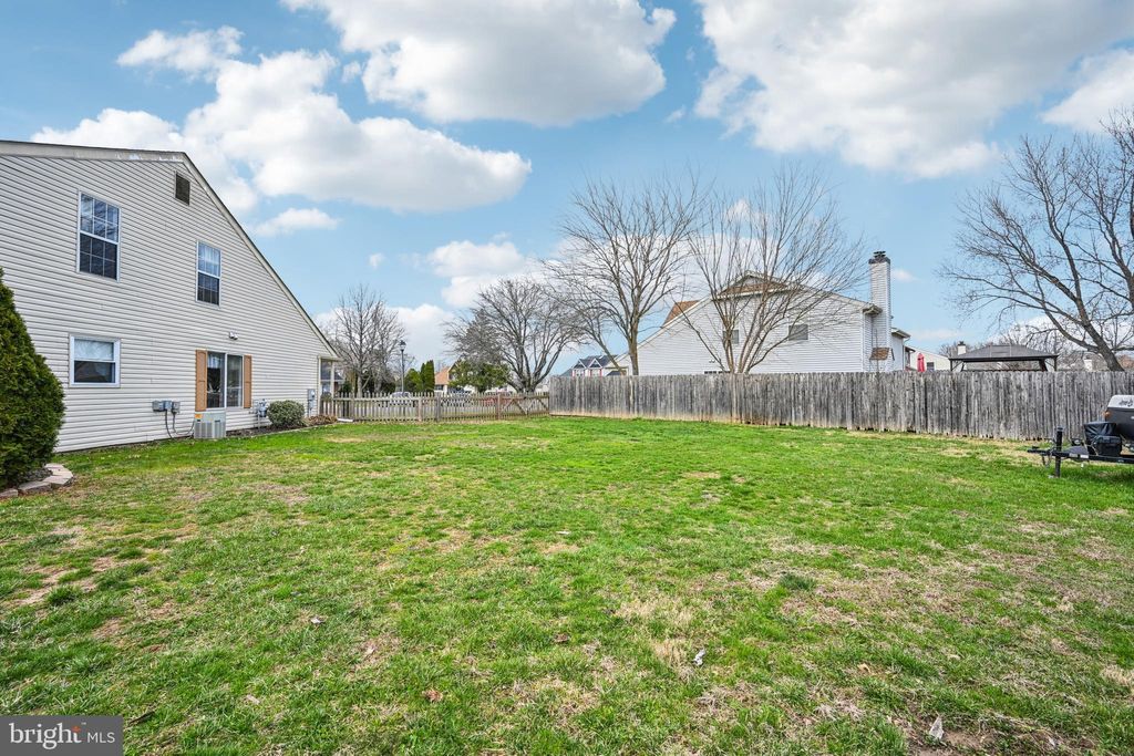 listing image 44